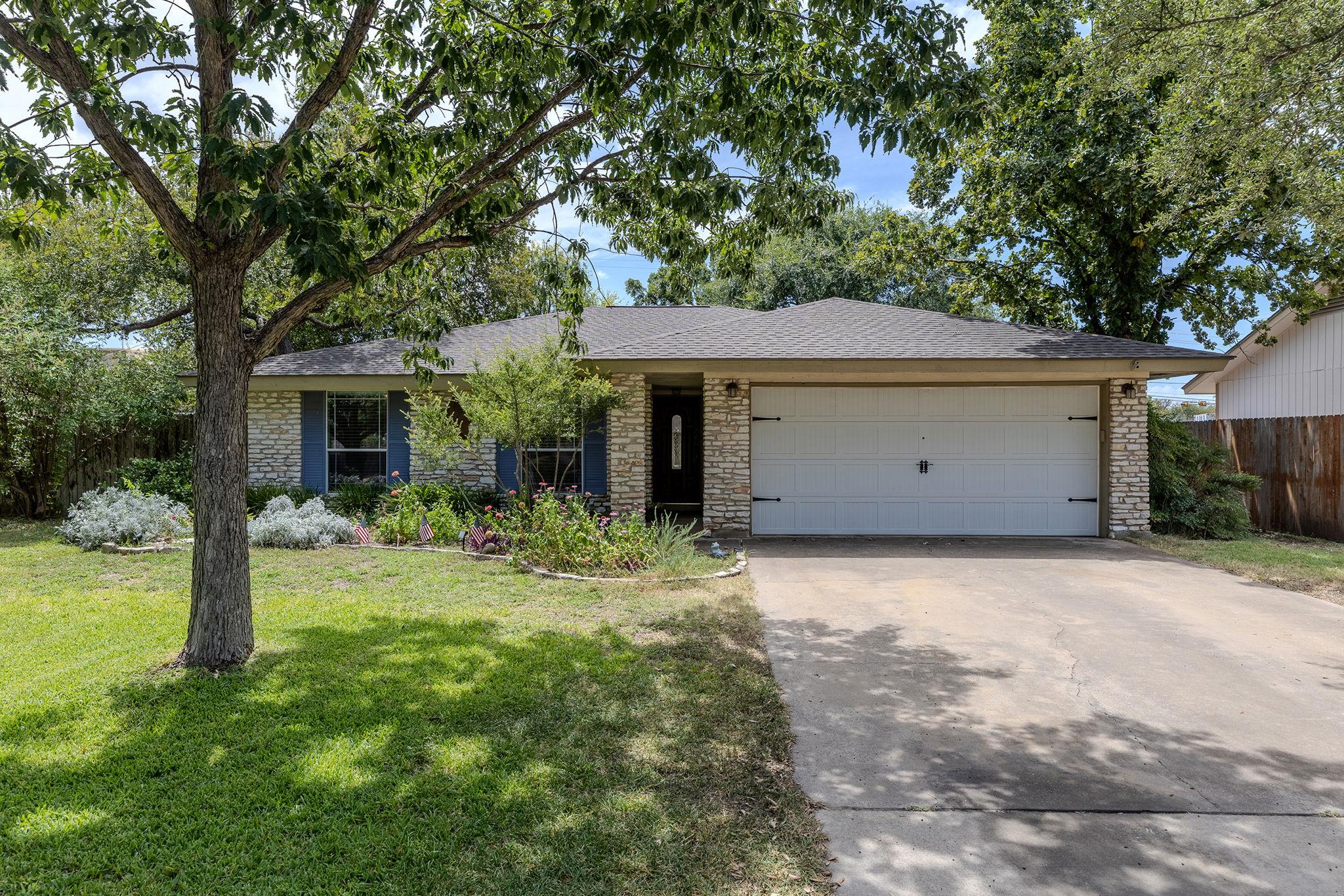 8509 Slant Oak DR, Austin, TX 78729