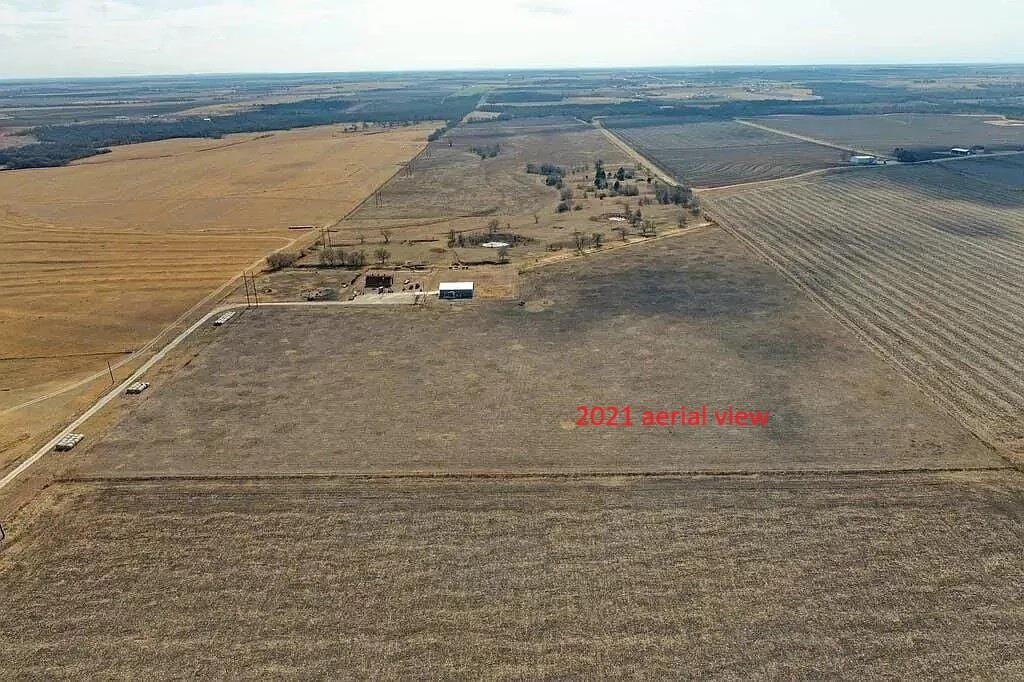 37.86 acres 2000 County Road 453, Coupland, TX 78615