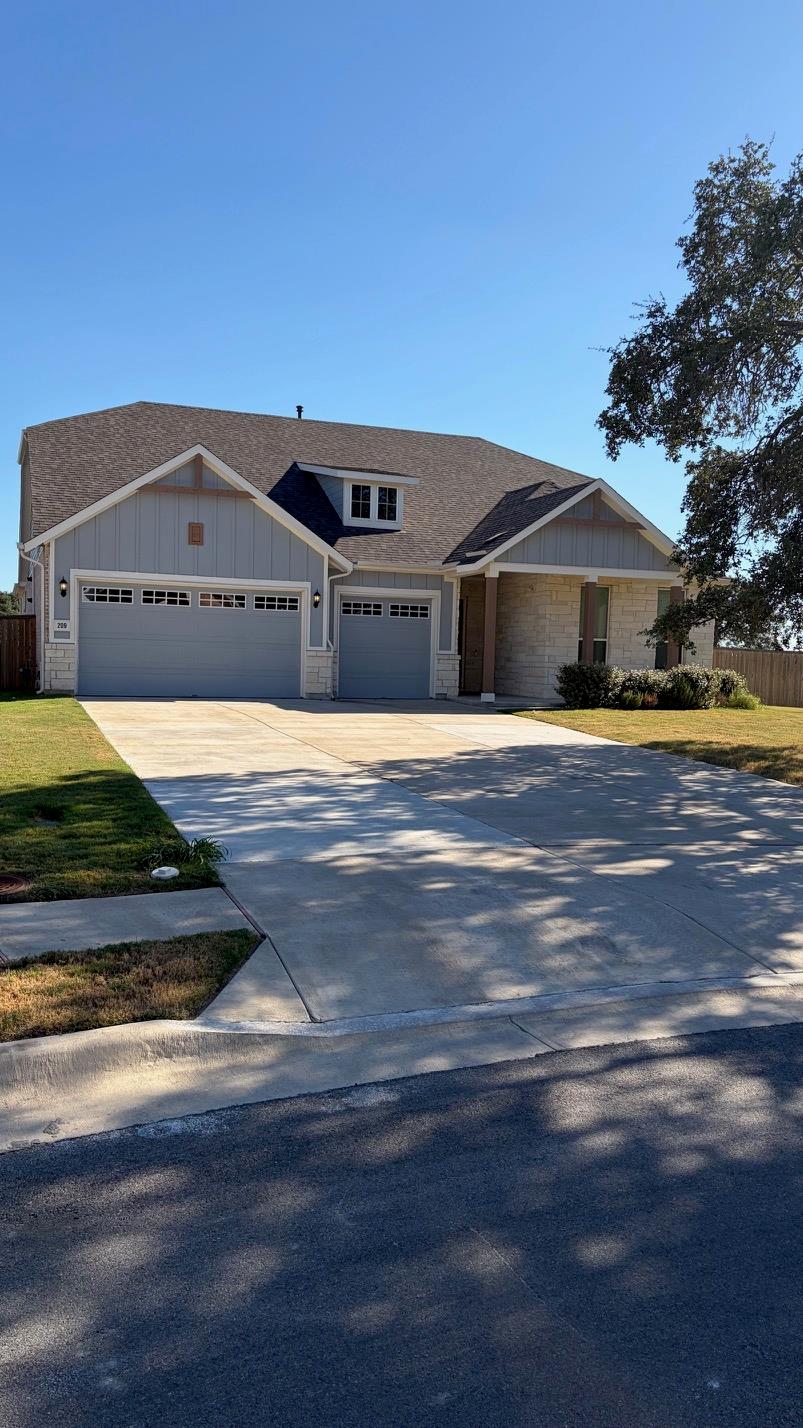 209 Tumbling Creek Rn, Kyle, TX 78640