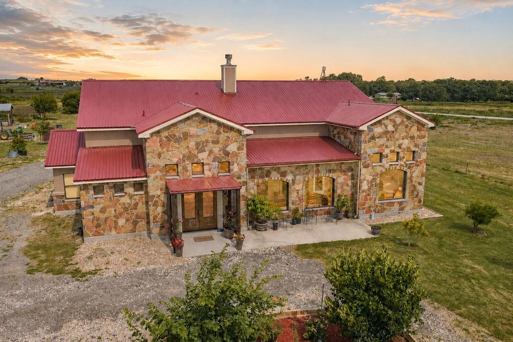 2103 County Road 320, Granger, TX 76530