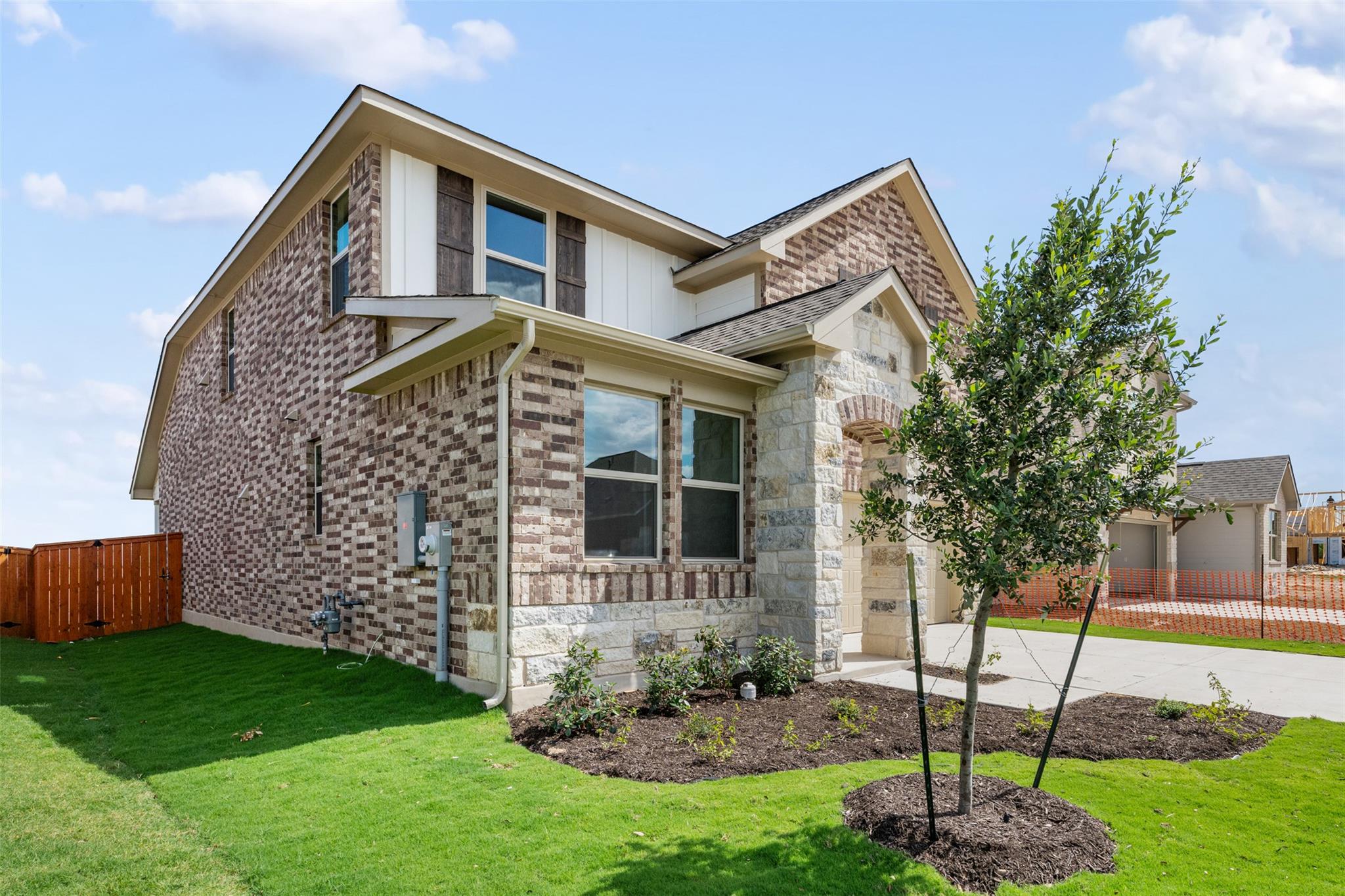 1809 Fannie RD, Georgetown, TX 78633