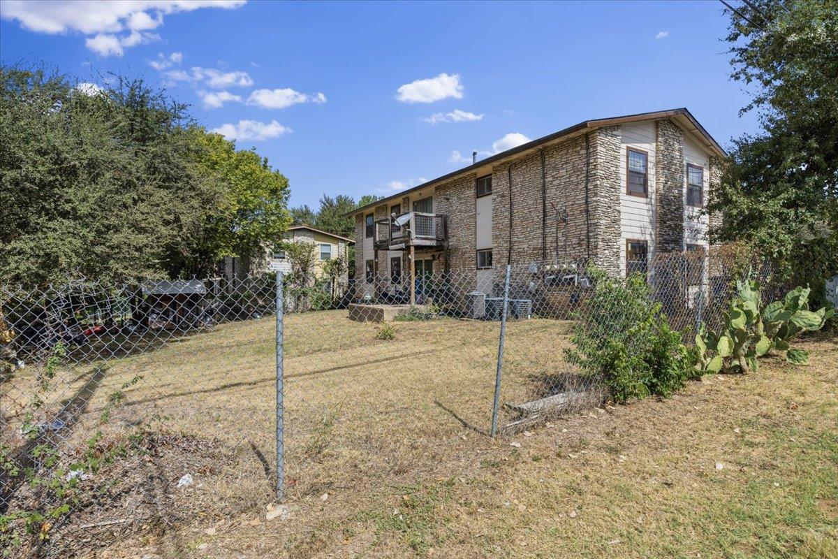 2507 Manor CIR, Austin, TX 78723