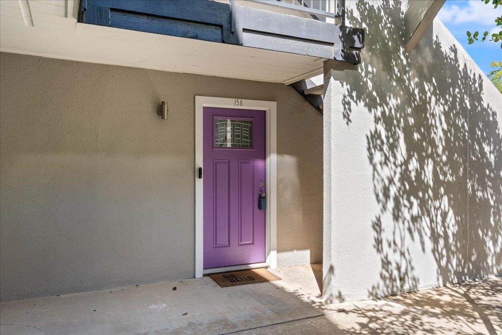 935 La Posada DR #158, Austin, TX 78752
