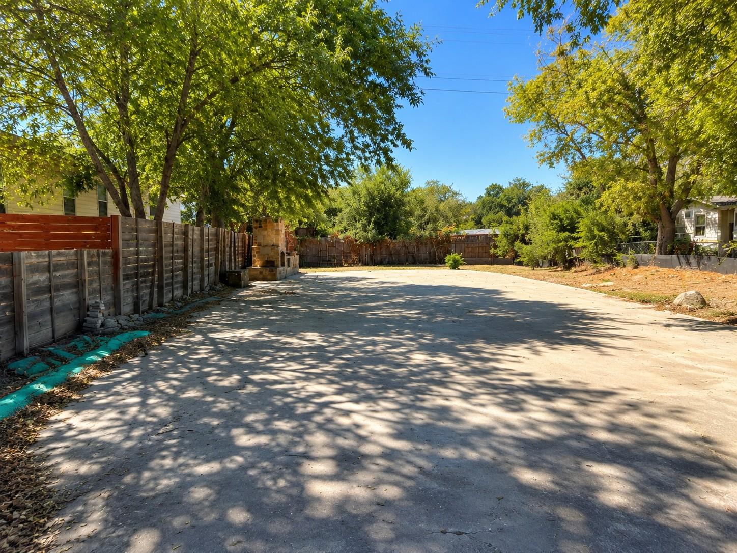 1907 Bitter Creek DR, Austin, TX 78744