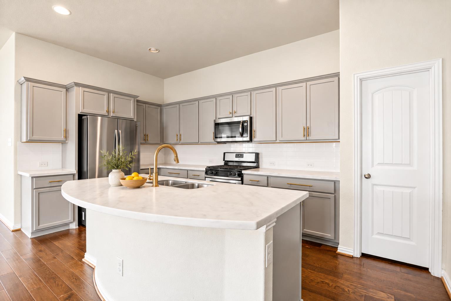 6800 Catania Loop, Round Rock, TX 78665