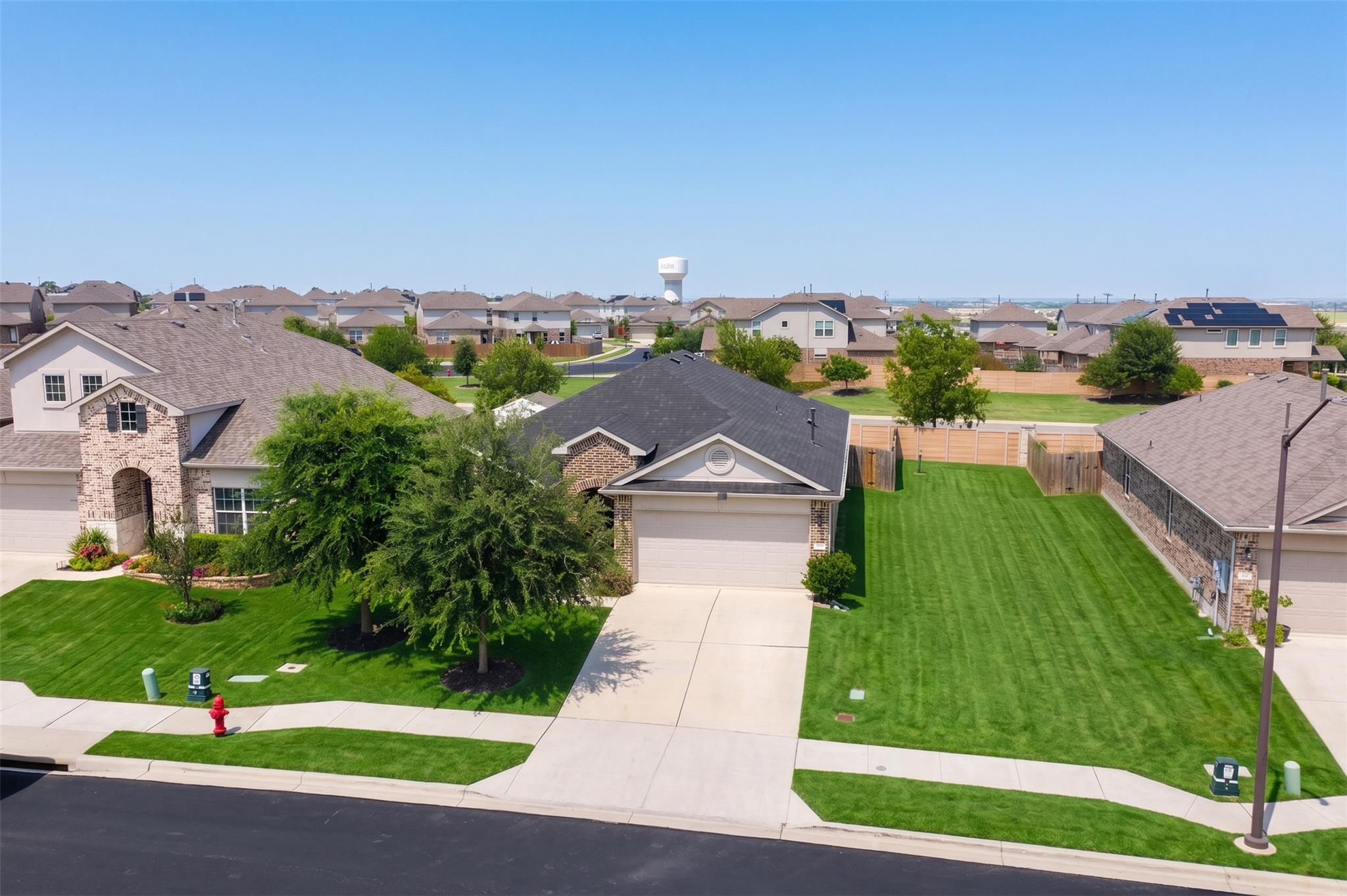 340 Shiner LN, Georgetown, TX 78626