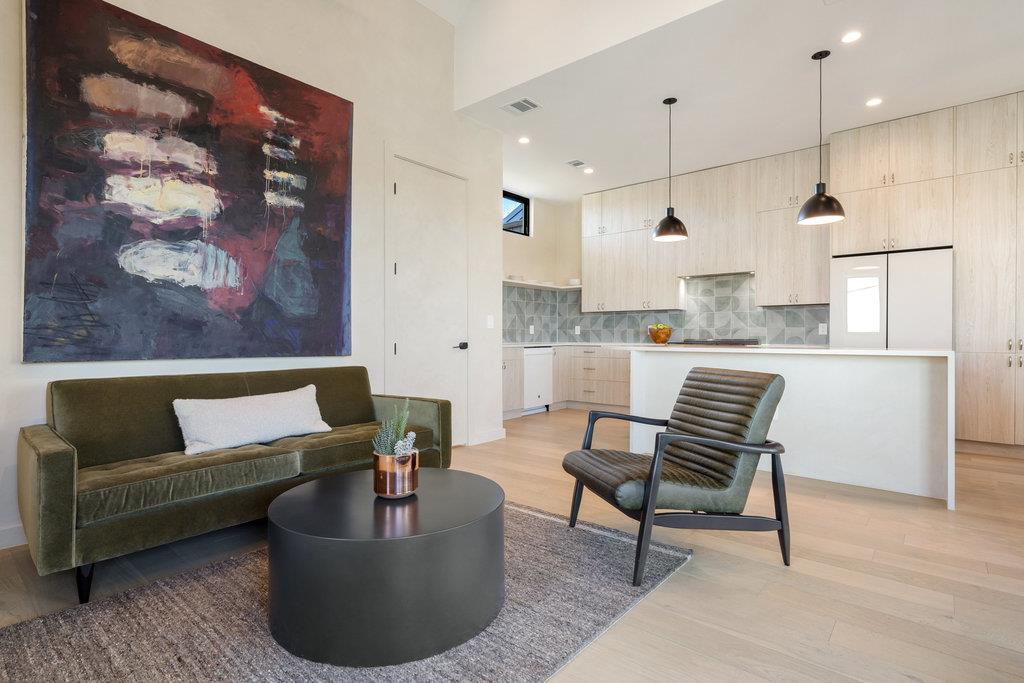 4707 Reyes ST #2, Austin, TX 78721