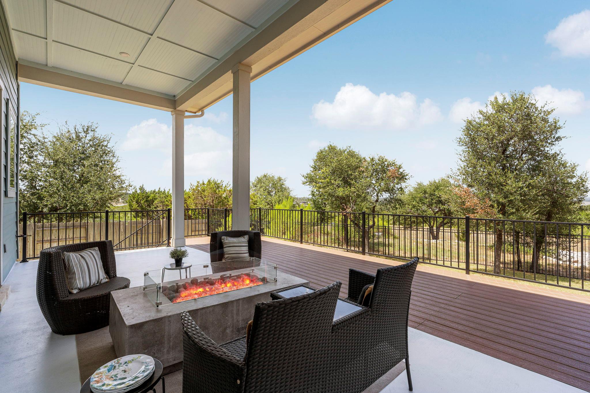464 Crimson Sky CT, Dripping Springs, TX 78620