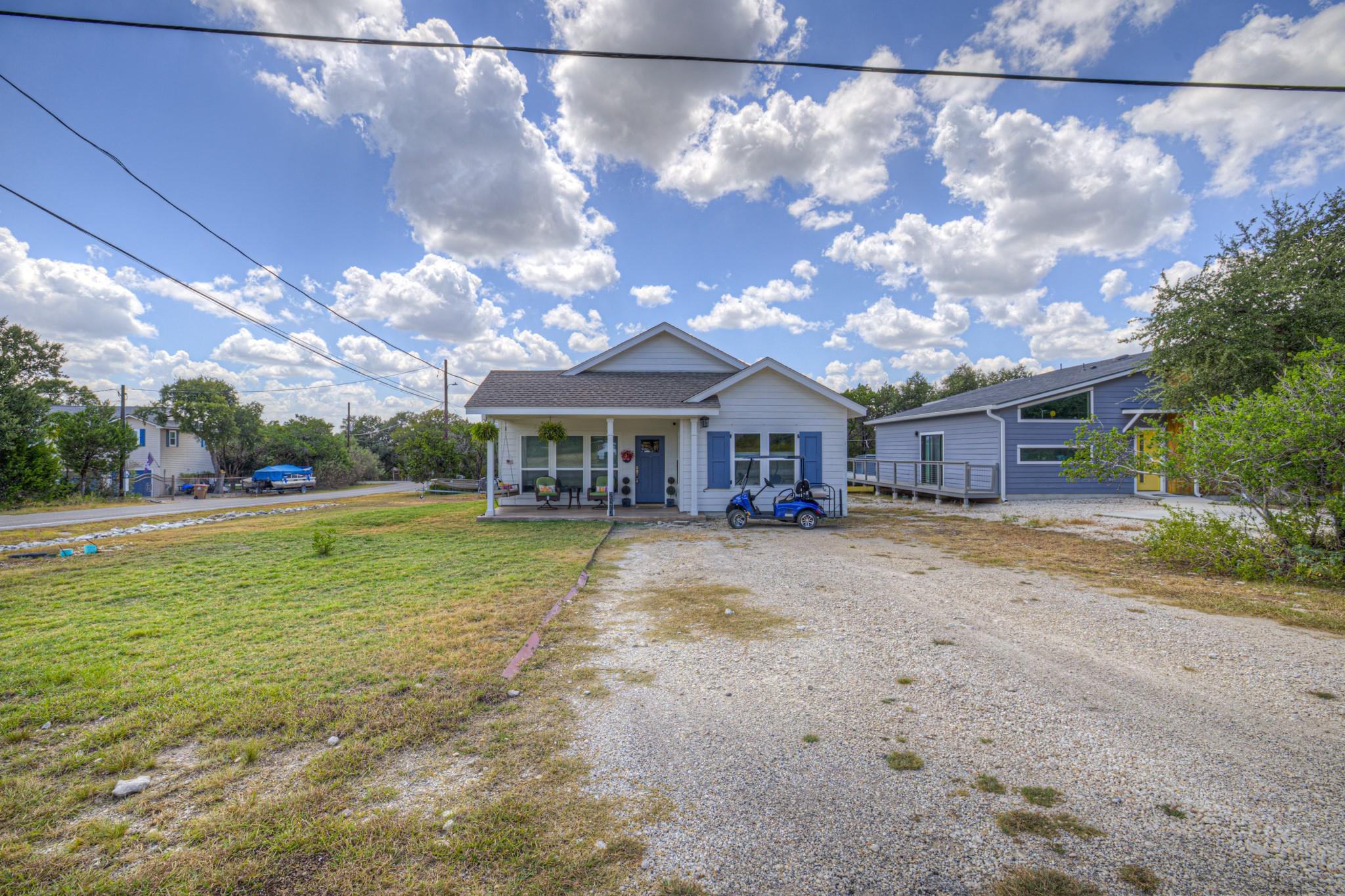 2870 Candlelight DR, Canyon Lake, TX 78133