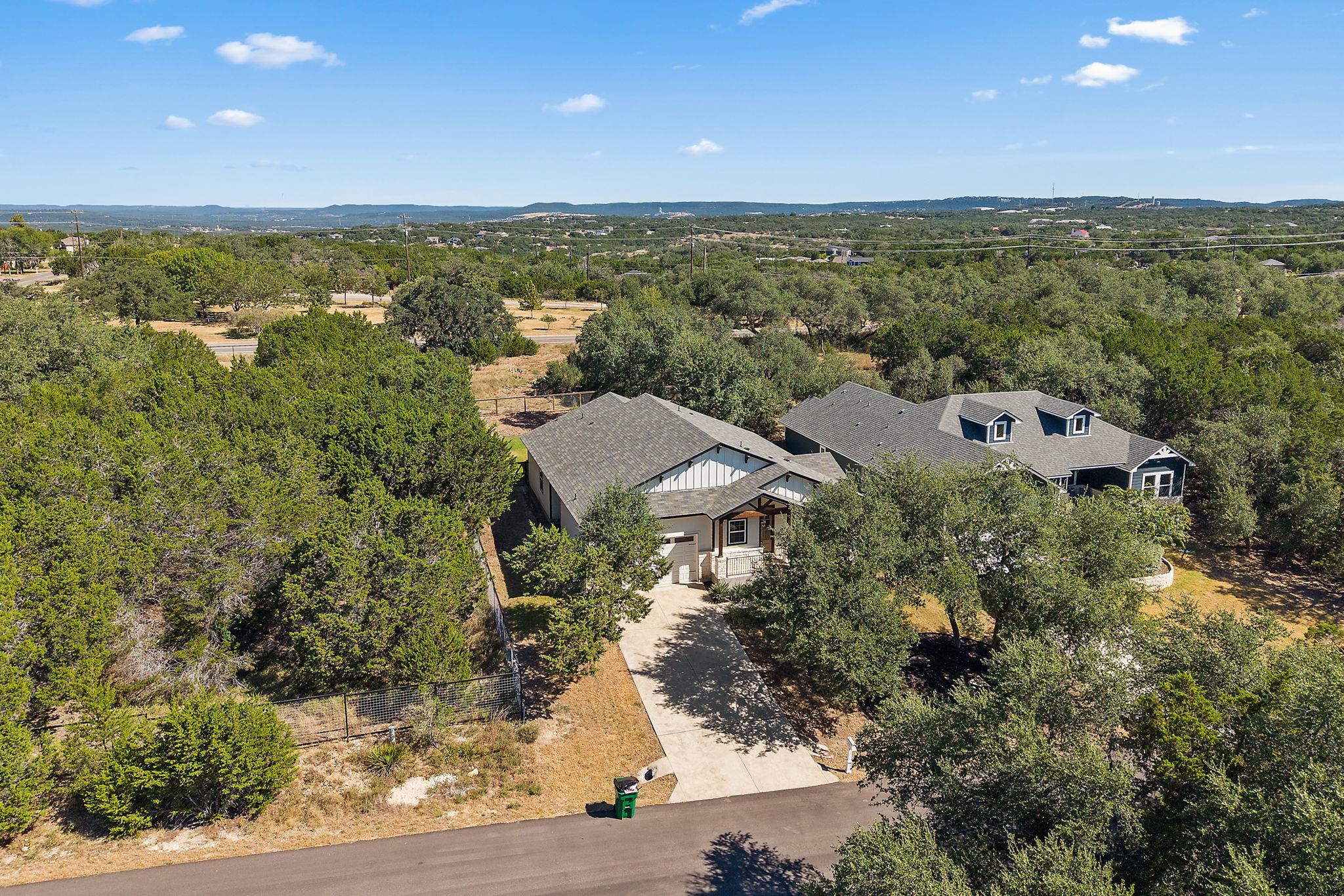 20102 Coolidge LN, Lago Vista, TX 78645