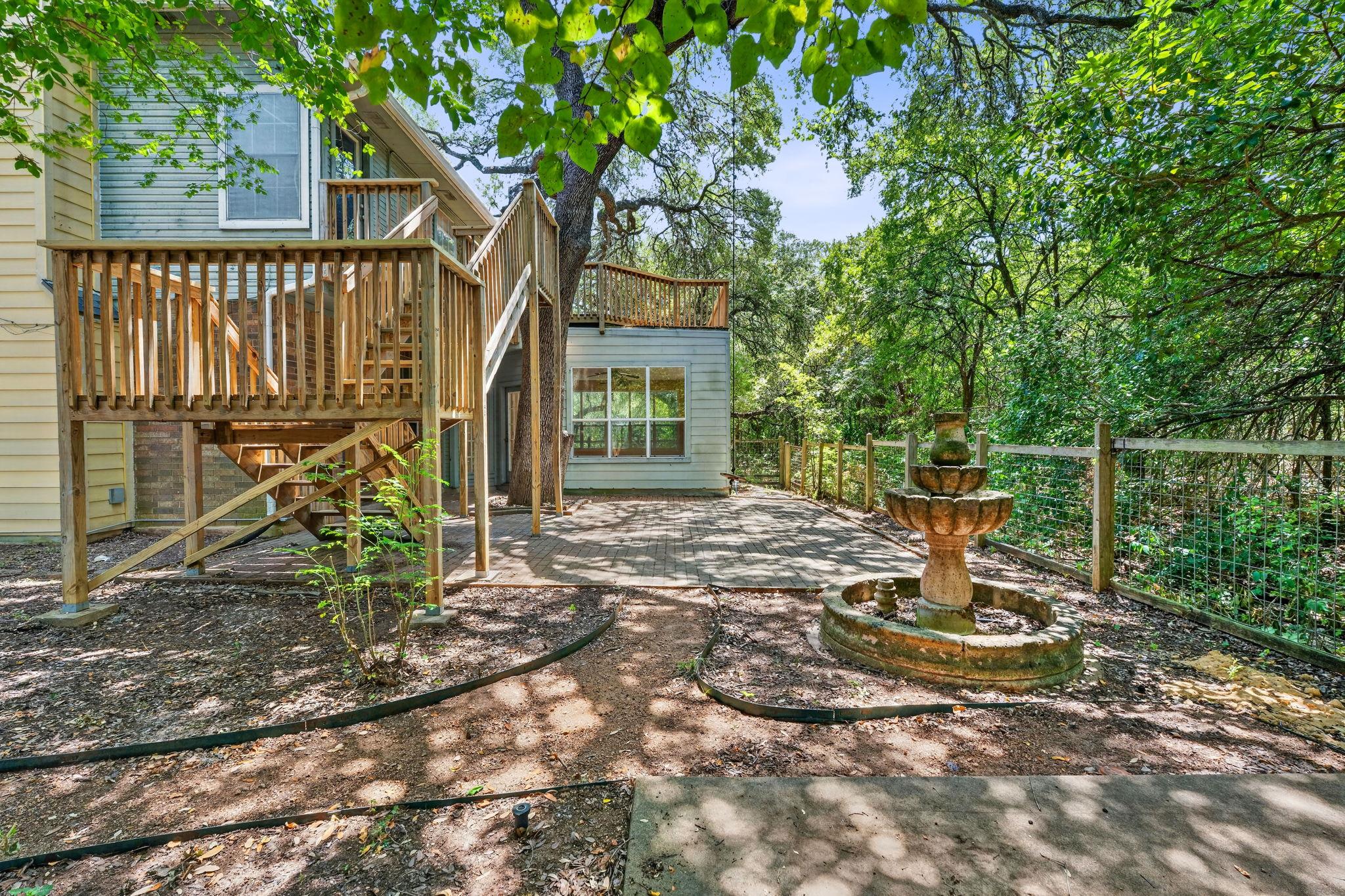 6003 La Naranja LN, Austin, TX 78749