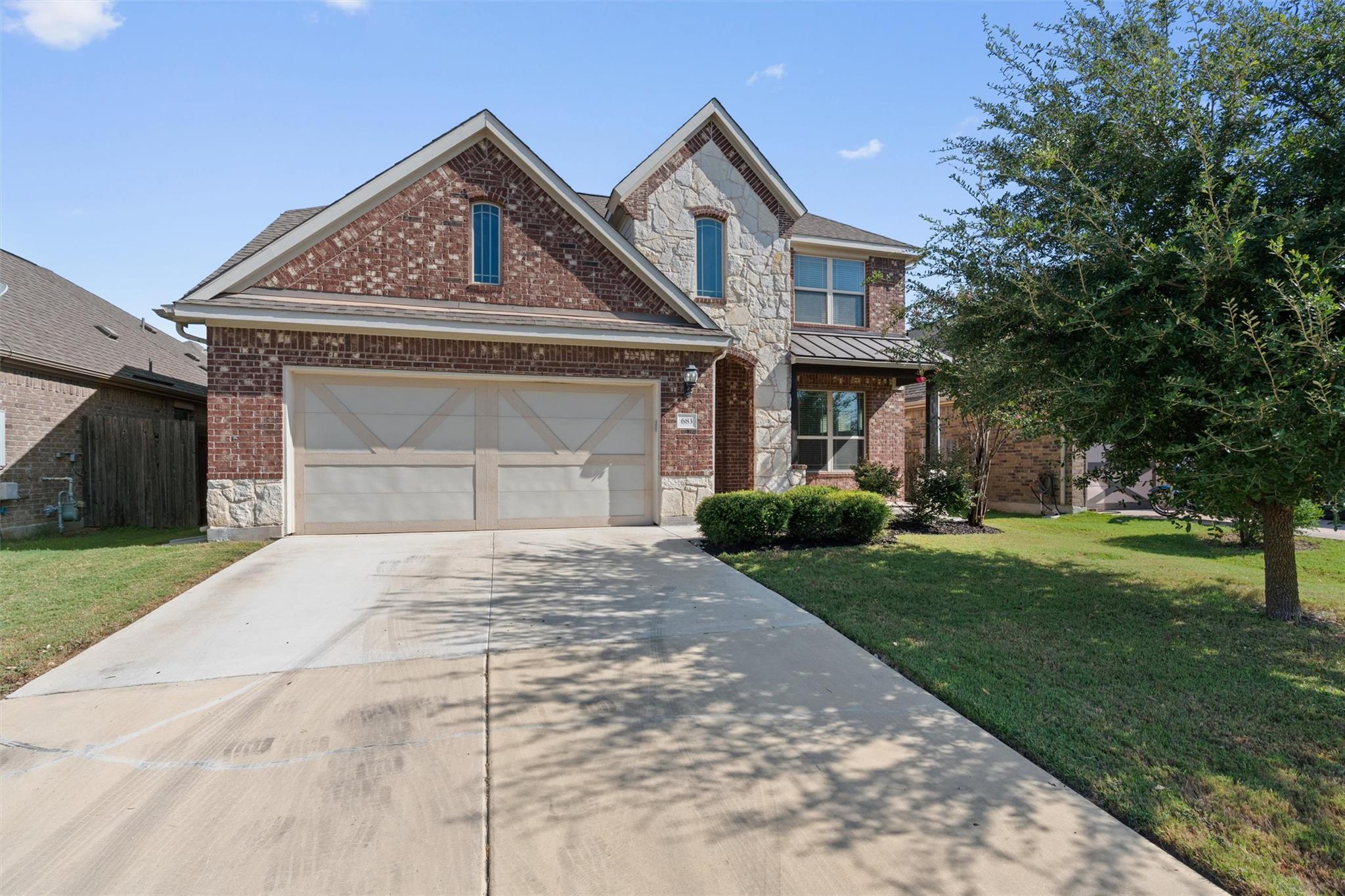 683 Oyster CRK, Buda, TX 78610