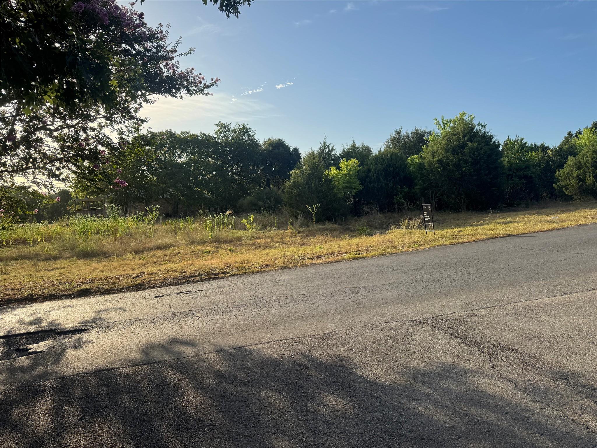 237 Woodcreek DR, Wimberley, TX 78676