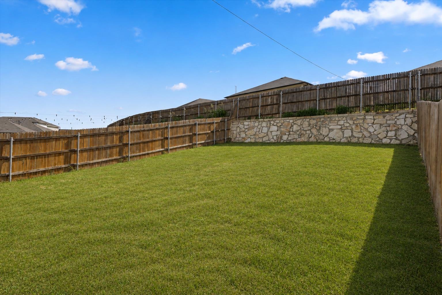 237 Spider Lily DR, Kyle, TX 78640