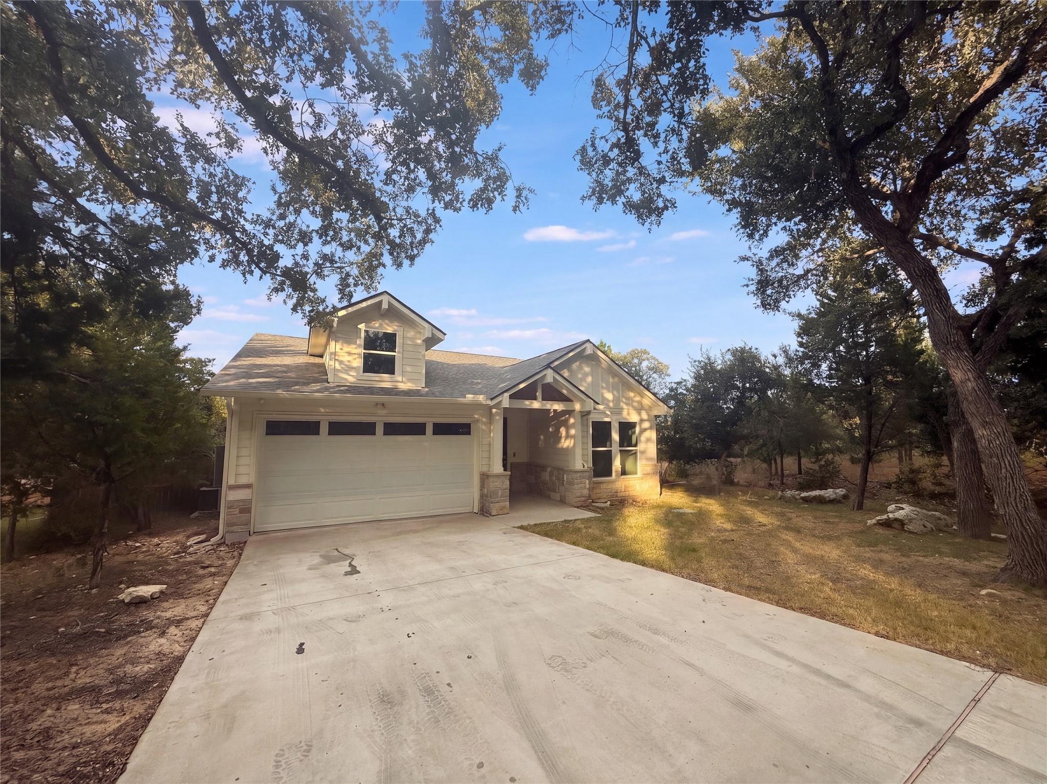 50 Whispering Valley DR, Wimberley, TX 78676