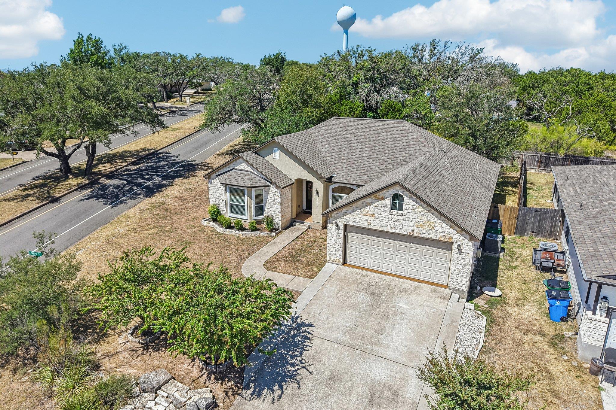 3800 Annapolis CV, Lago Vista, TX 78645
