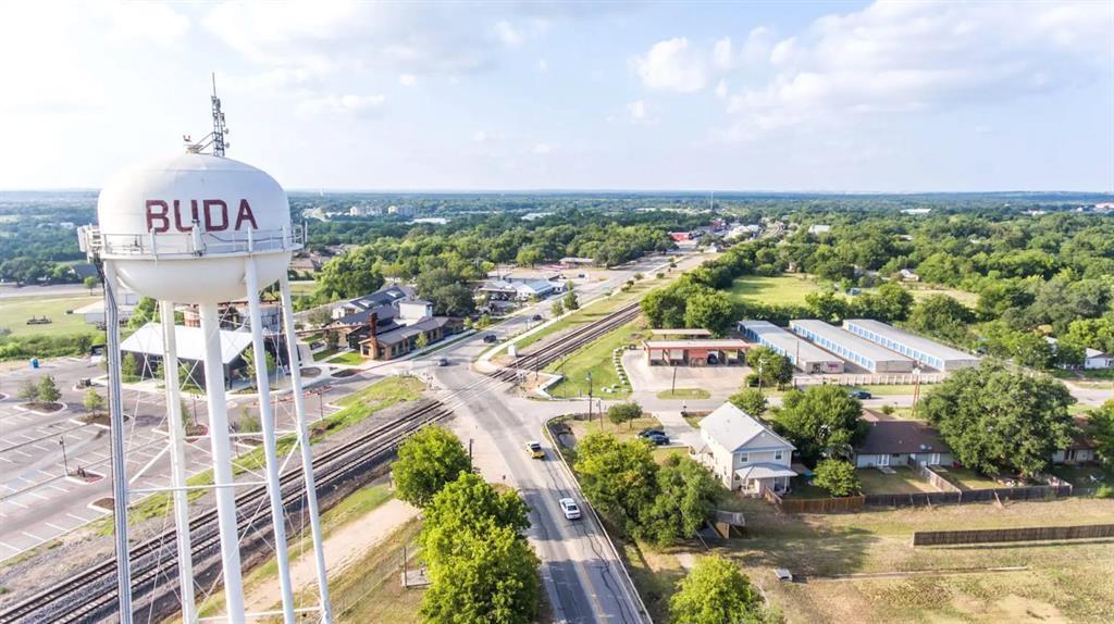 1107 Canada Wild DR, Buda, TX 78610
