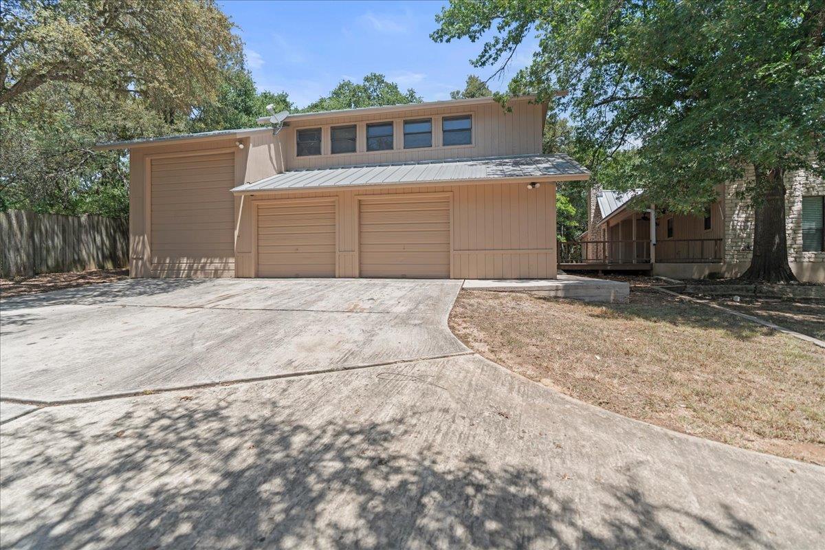 2500 Rolling Oaks, San Marcos, TX 78666