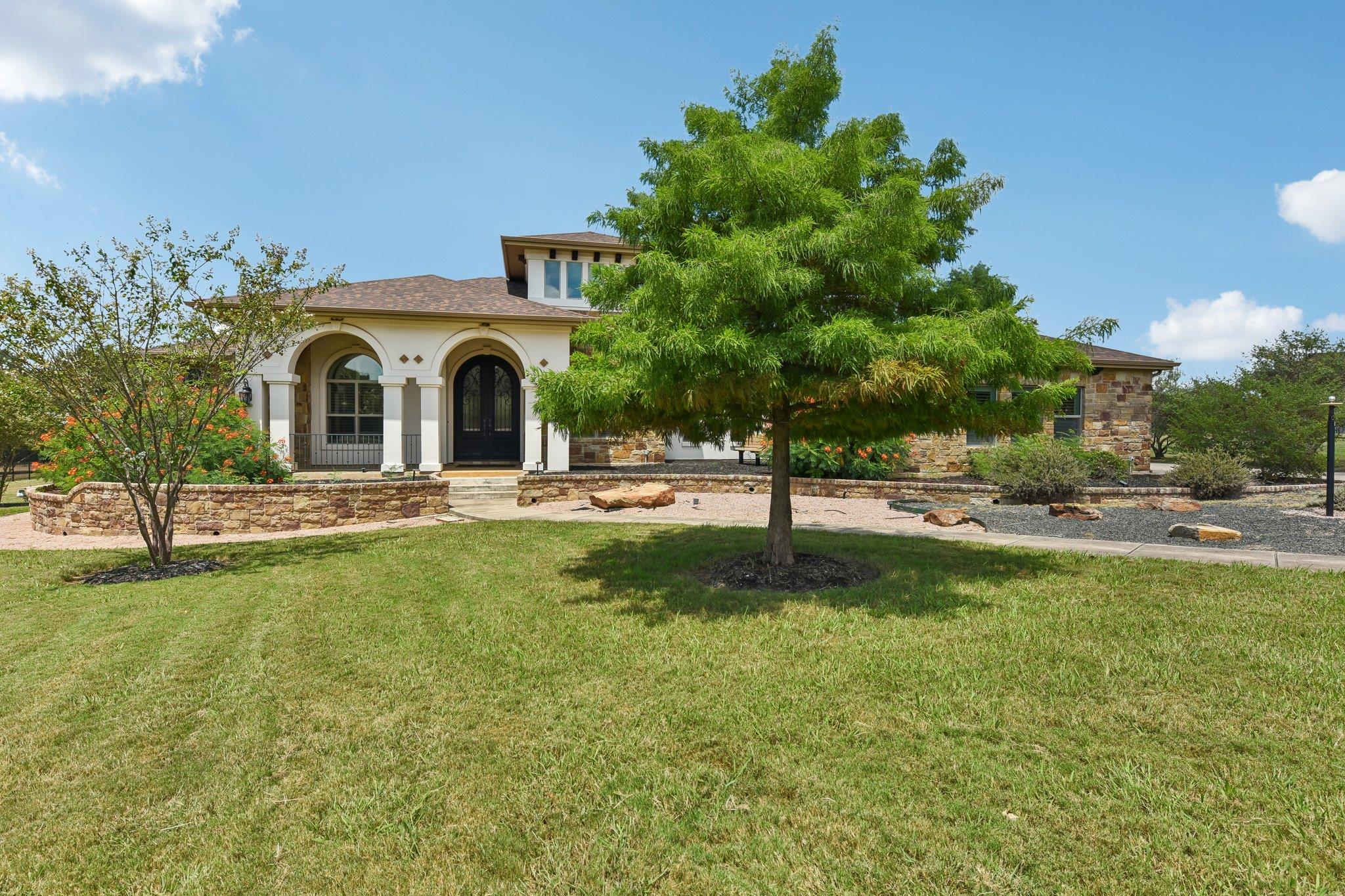 163 Powder Horn RD, Bastrop, TX 78602