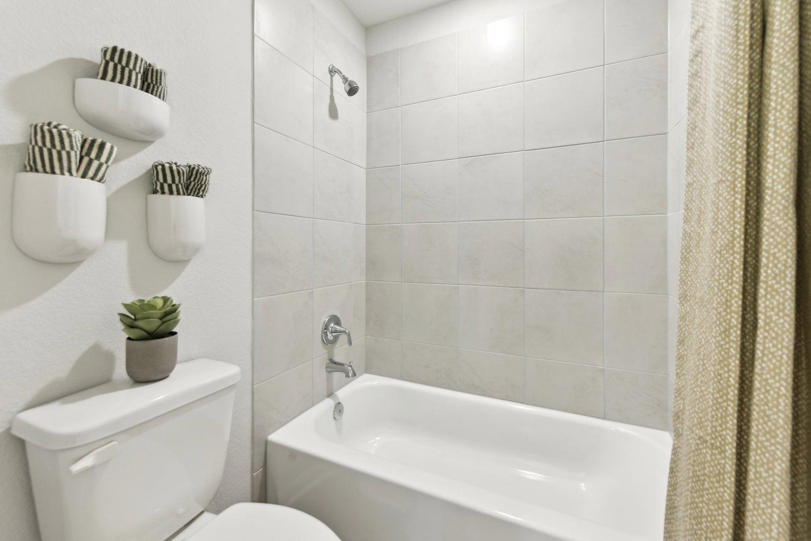 10609 Midnight Sun DR, Buda, TX 78610