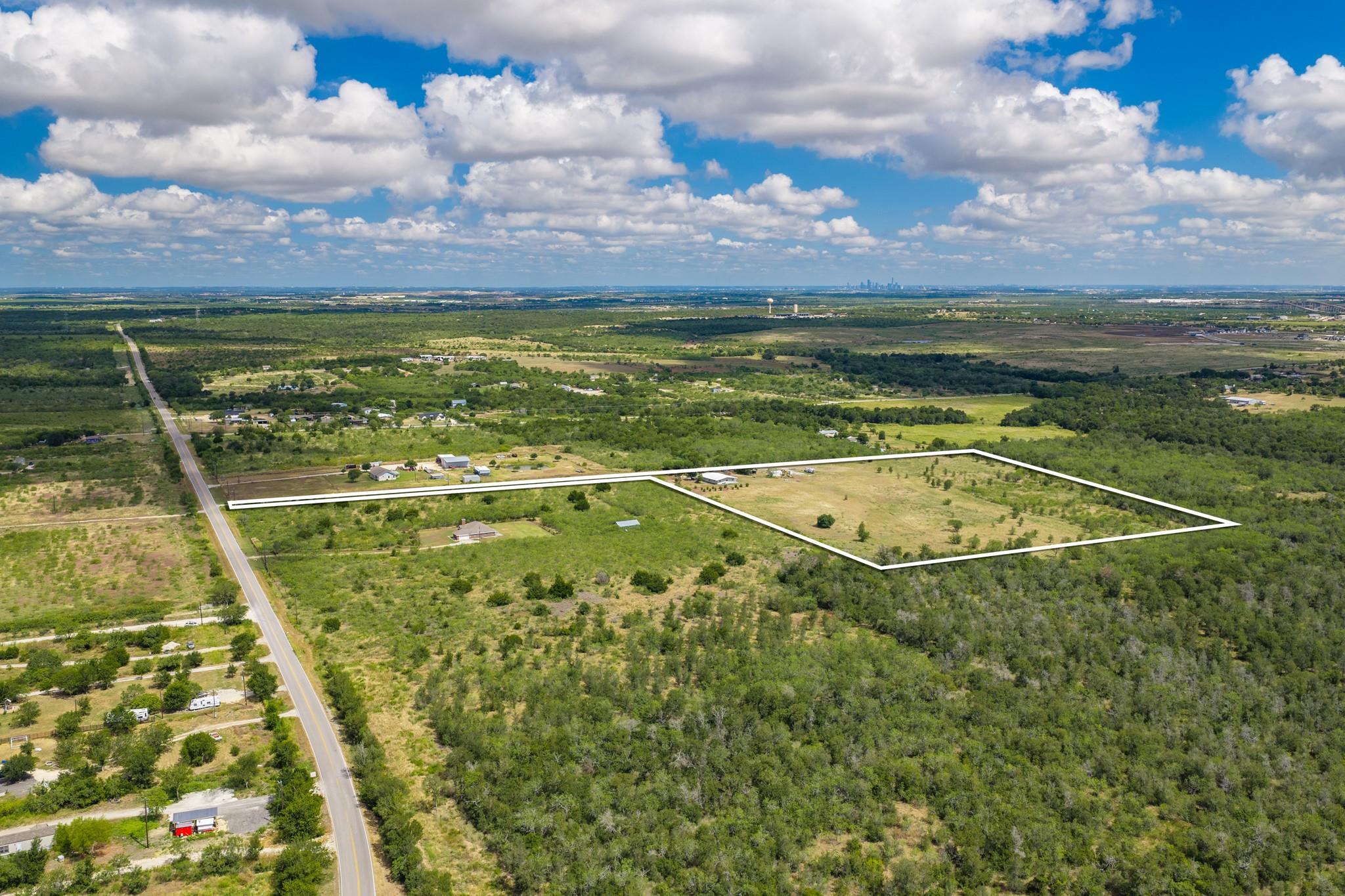 8804 Williamson RD, Kyle, TX 78640