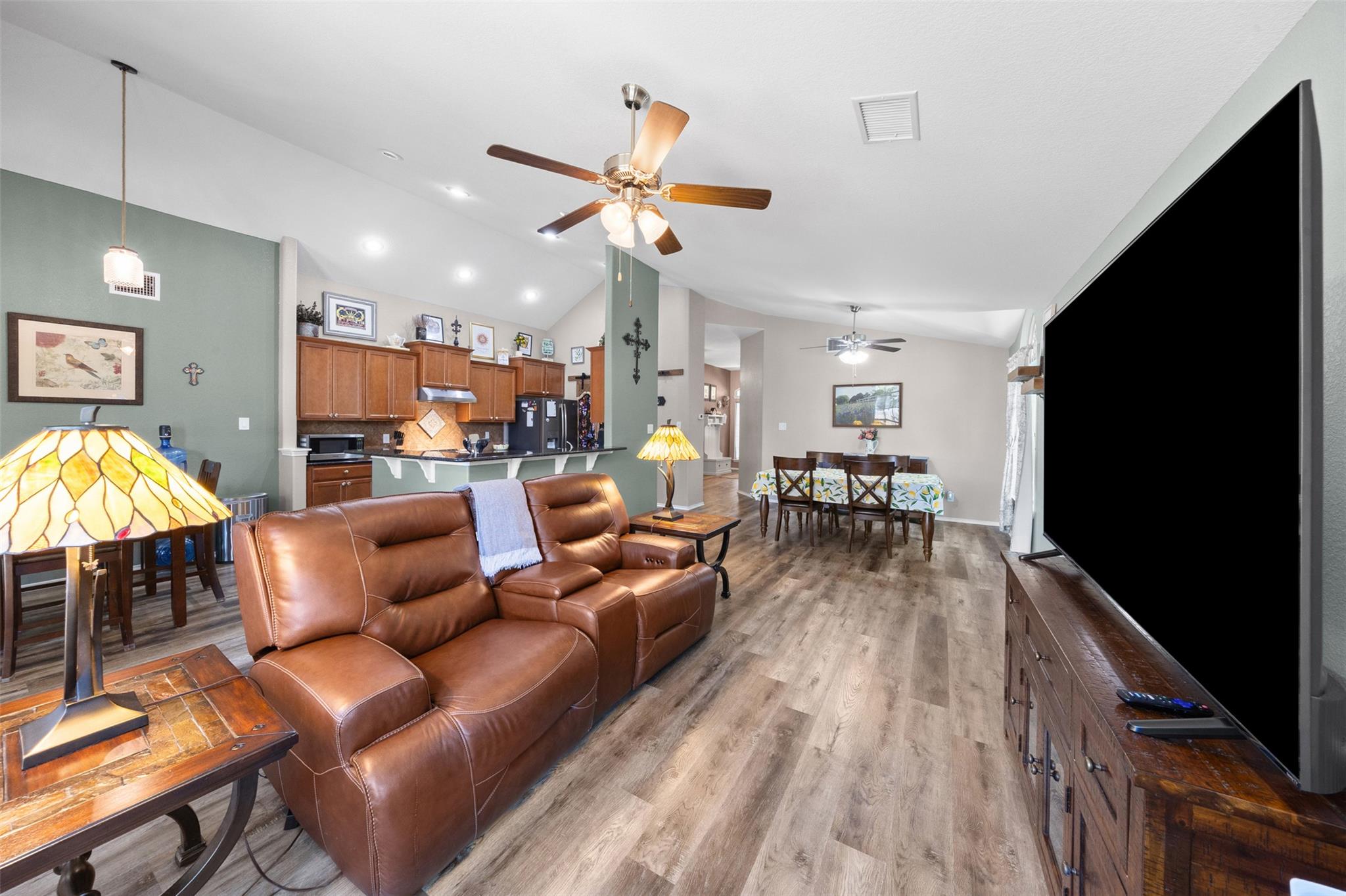 4513 Benvilio DR, Belton, TX 76513