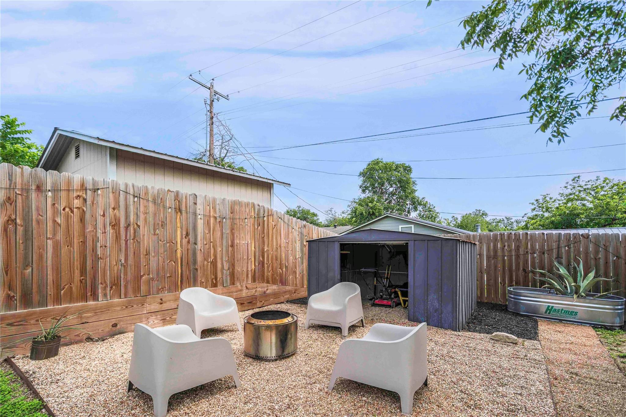 1102 Warrington DR, Austin, TX 78753