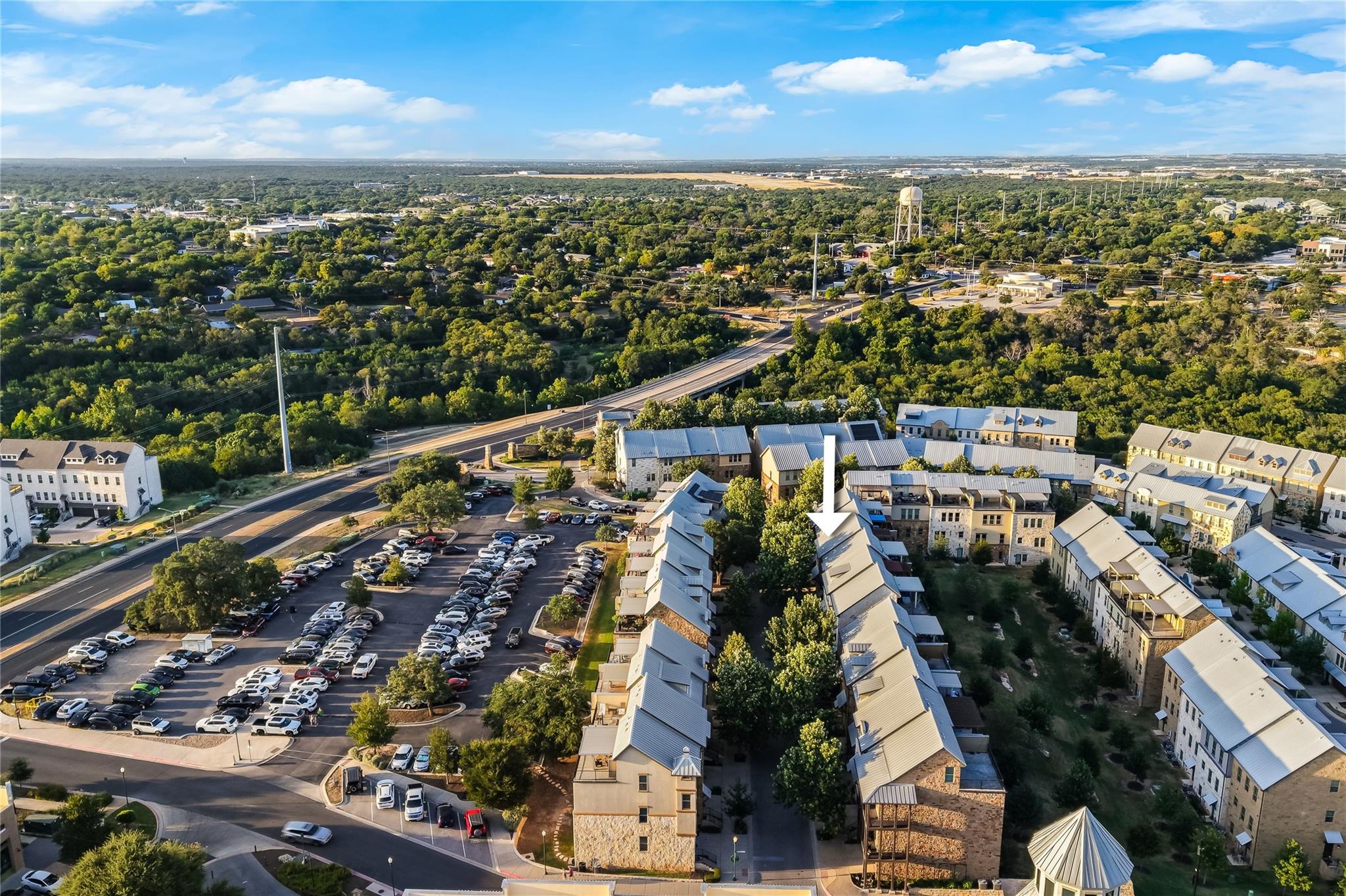 1036 Highknoll LN, Georgetown, TX 78628