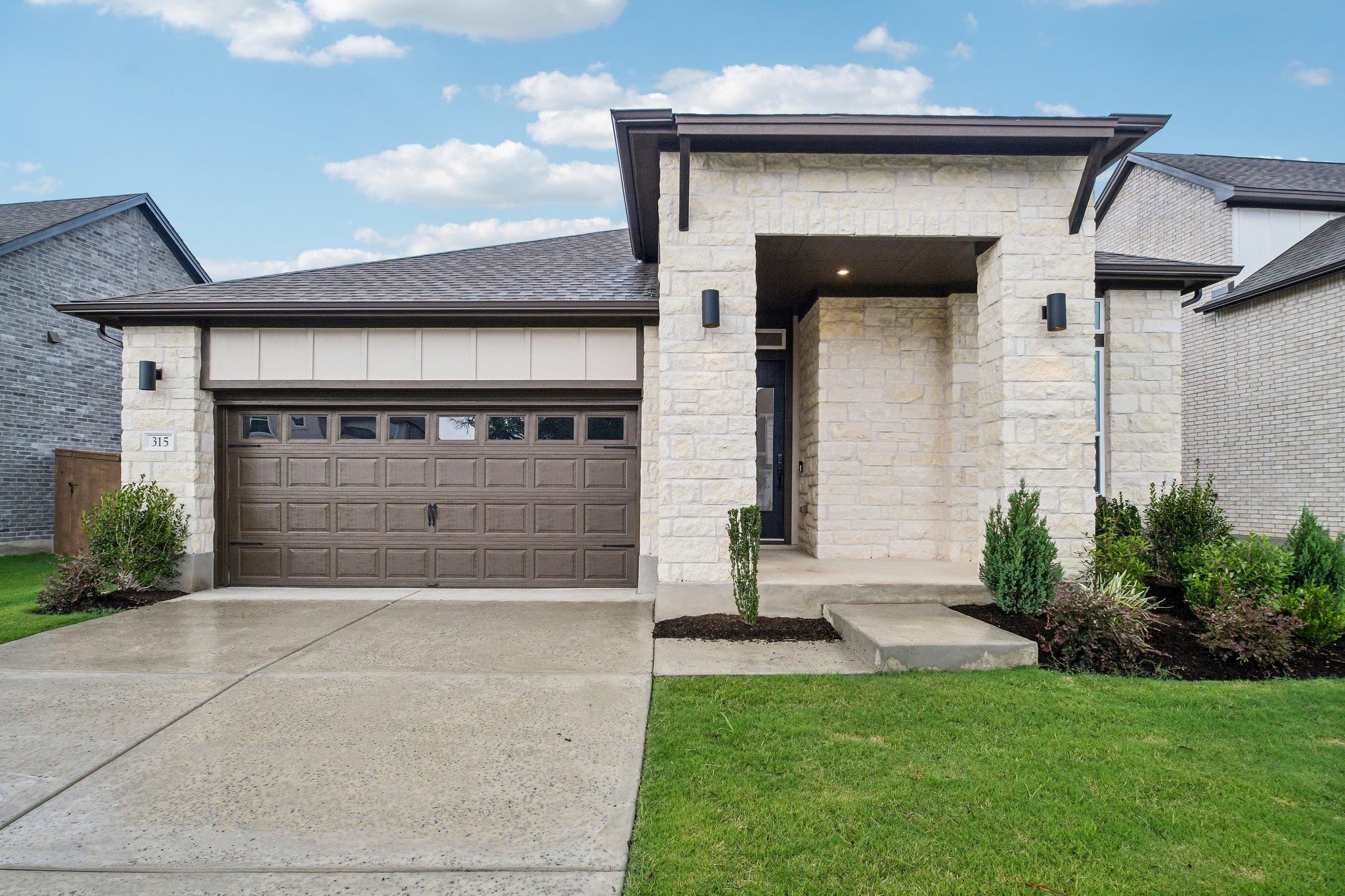 315 San Saba DR, Buda, TX 78610