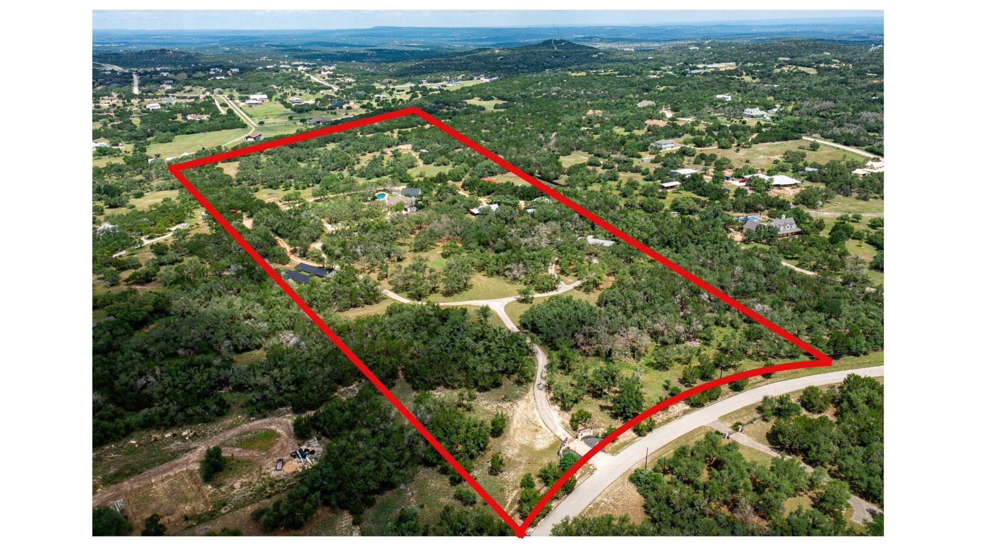 101 Sundance TRL, Dripping Springs, TX 78620