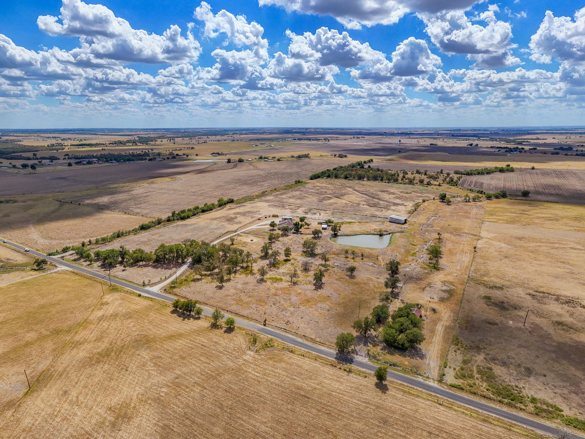 1801 County Road 470, Coupland, TX 78615