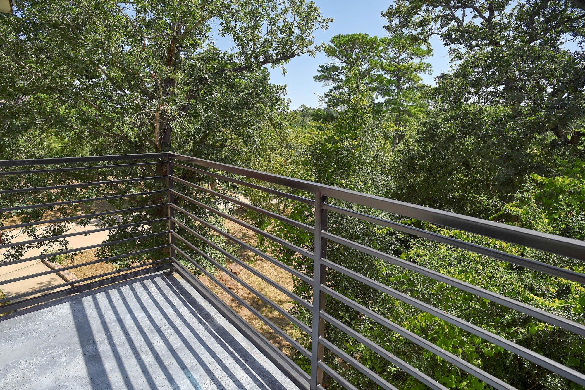 316 Tall Forest DR, Bastrop, TX 78602