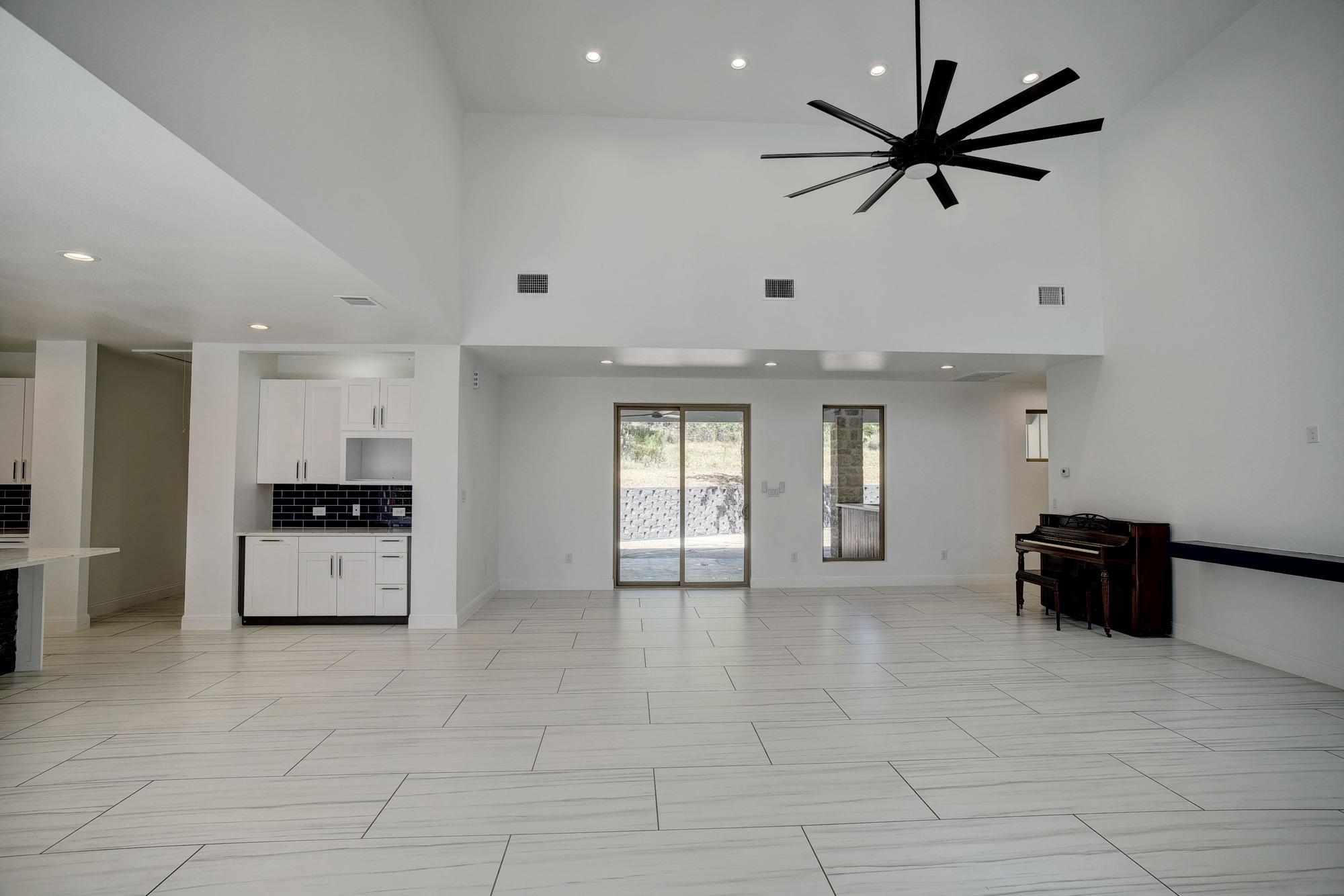316 Tall Forest DR, Bastrop, TX 78602