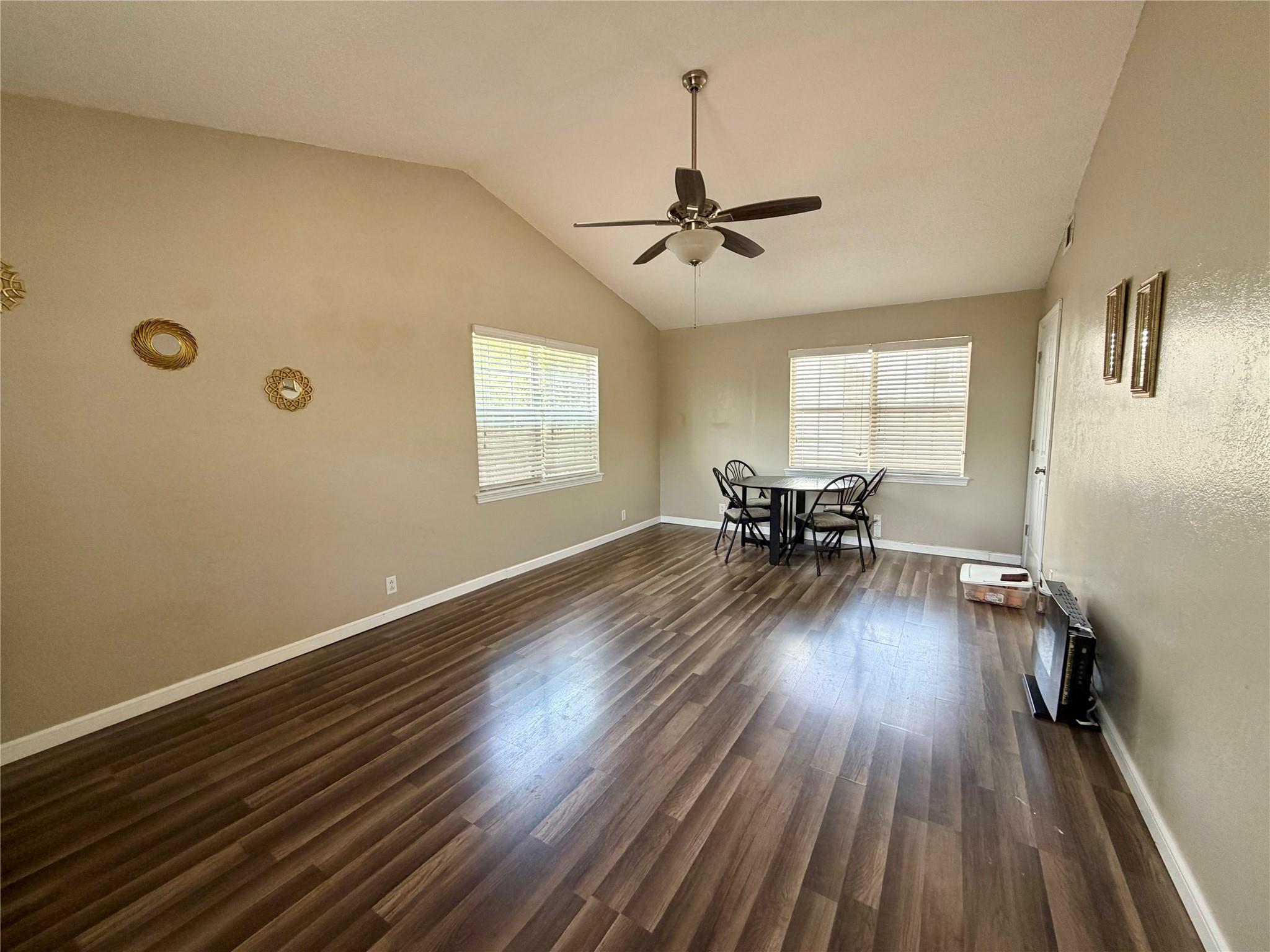 11004 Elm ST, Jonestown, TX 78645