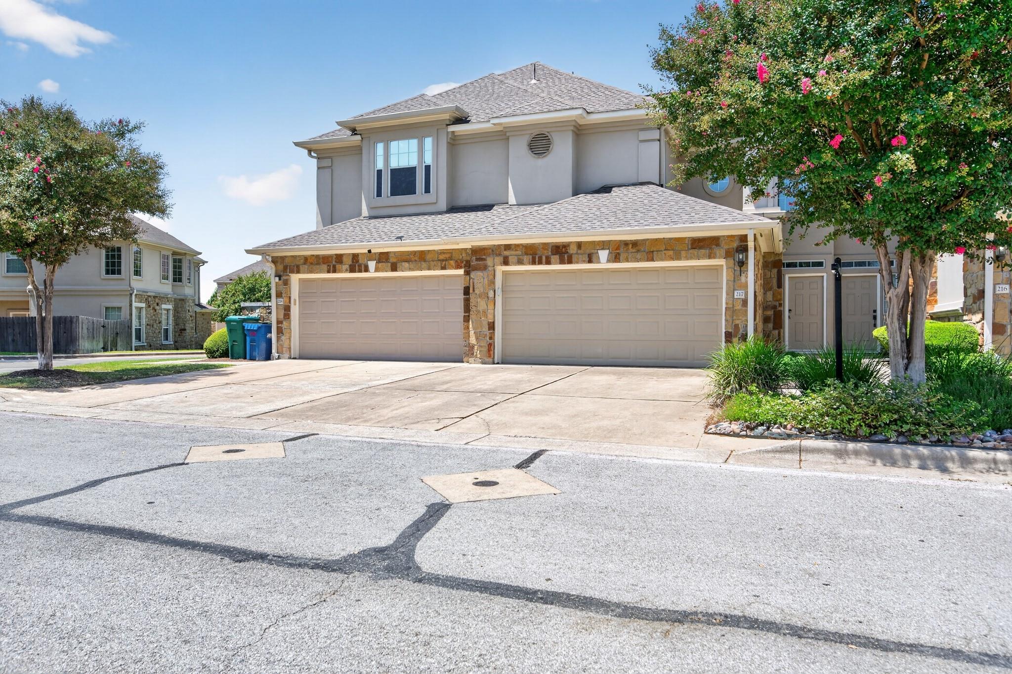 1101 E Parmer LN #217, Austin, TX 78753