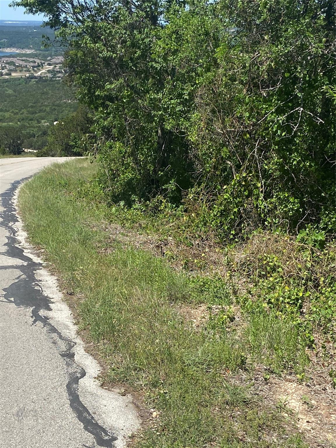 8222 Bar K Ranch RD, Lago Vista, TX 78645