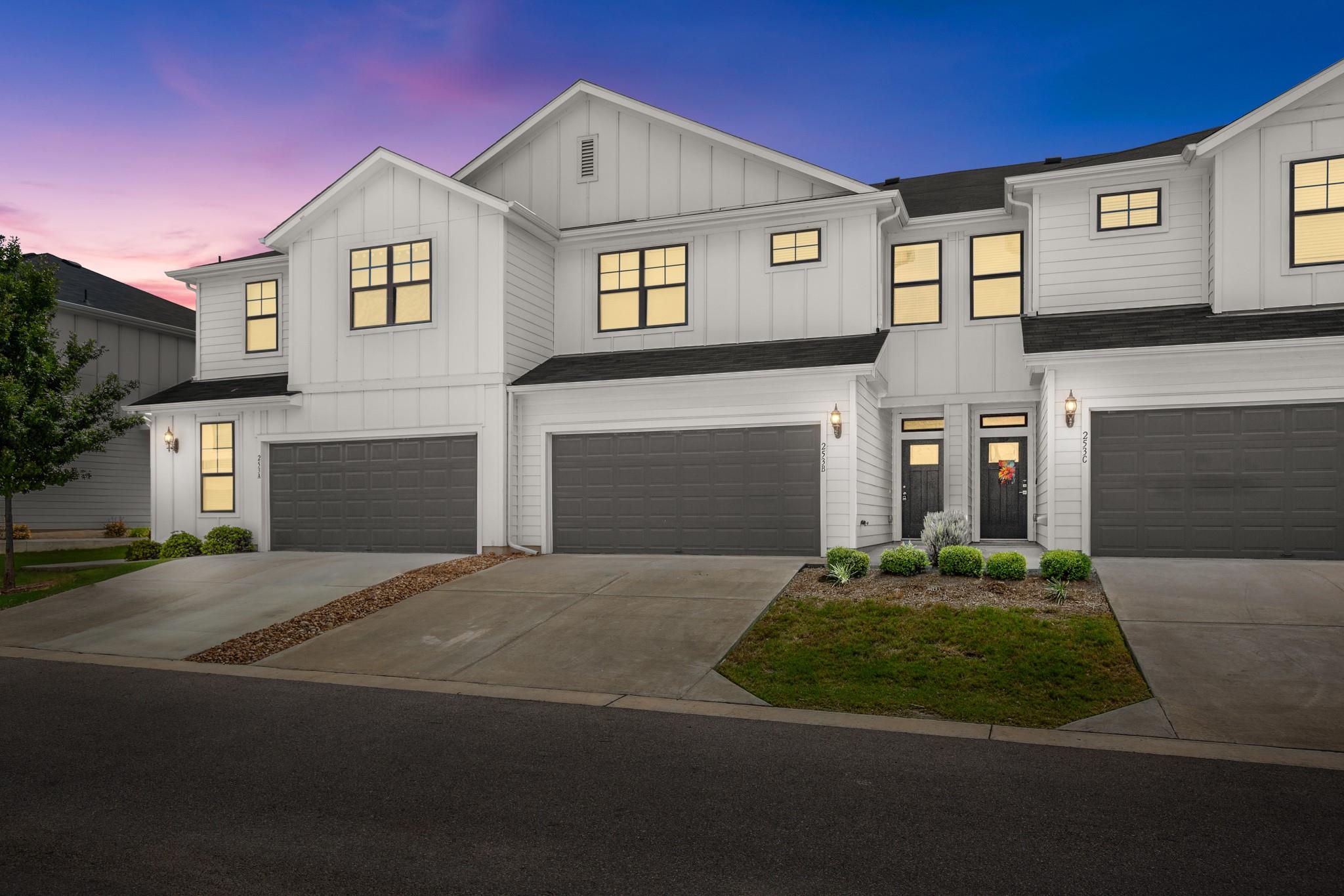 253 Fieldwood DR #B, Buda, TX 78610