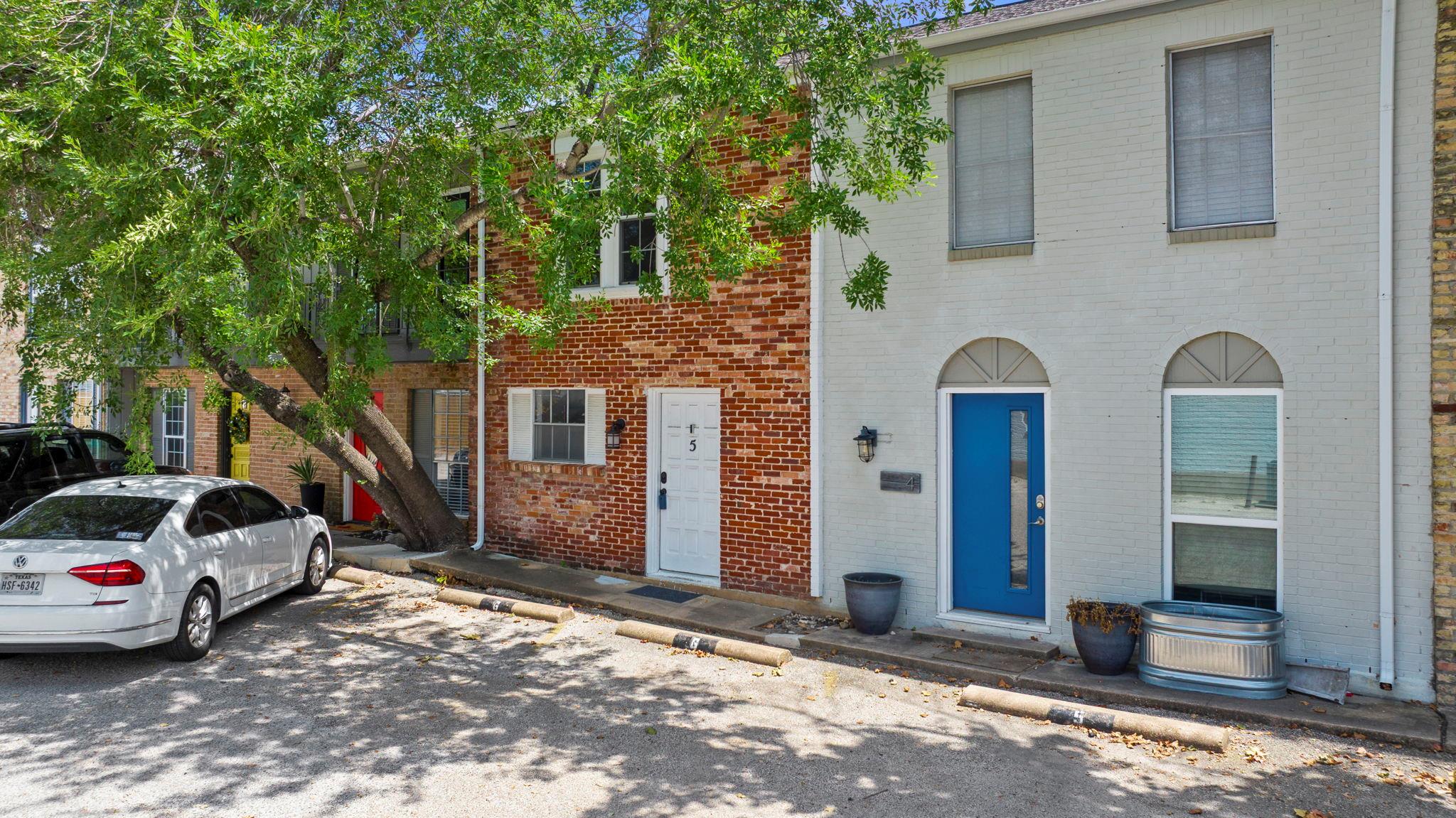 2300 Hancock DR #5, Austin, TX 78756