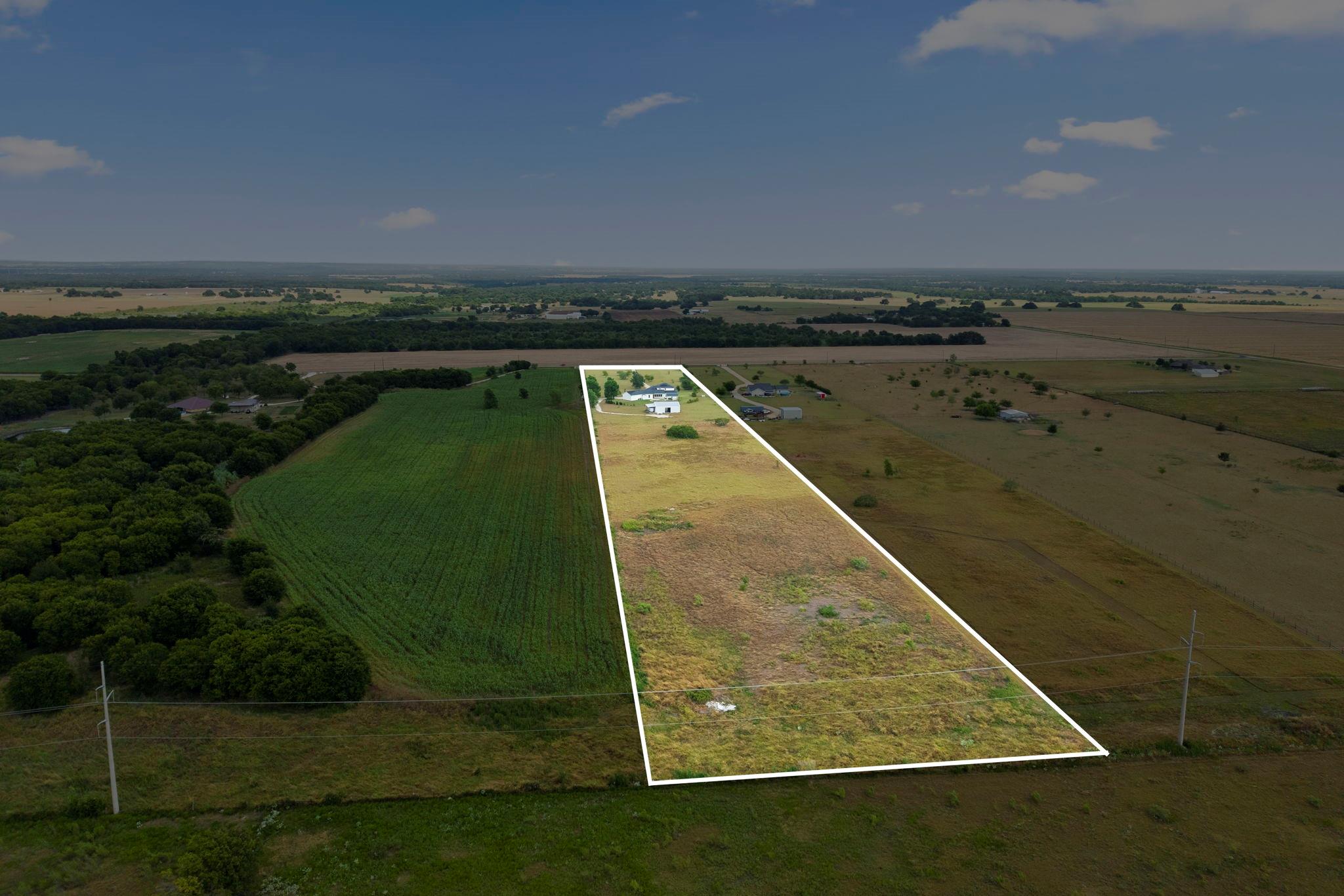 10160 Wallace RD, Holland, TX 76534