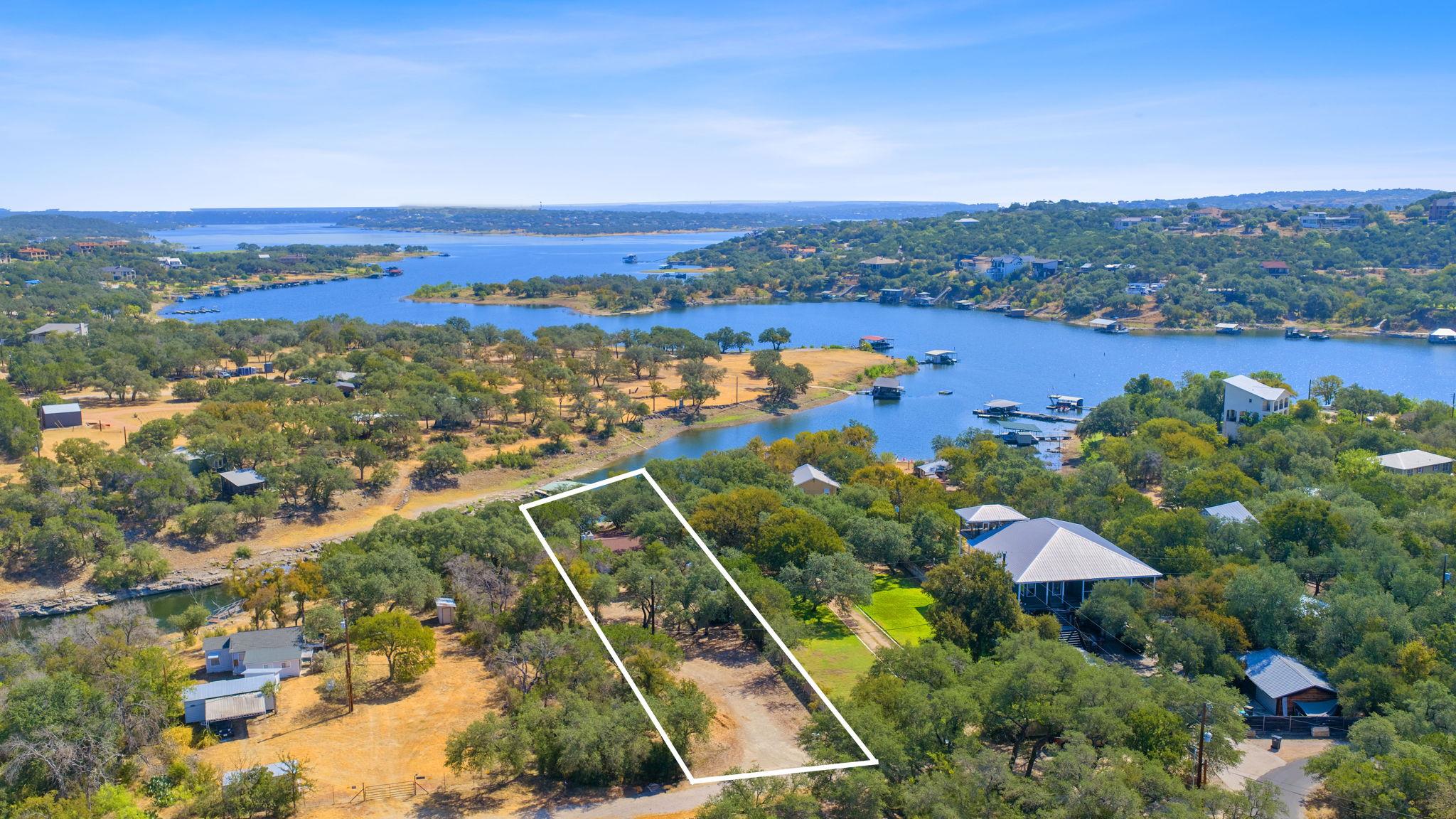 2609 Oak Ridge DR, Spicewood, TX 78669