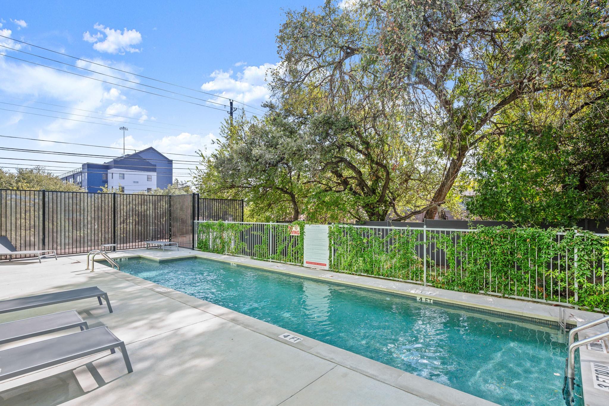 4004 Banister LN #202, Austin, TX 78704