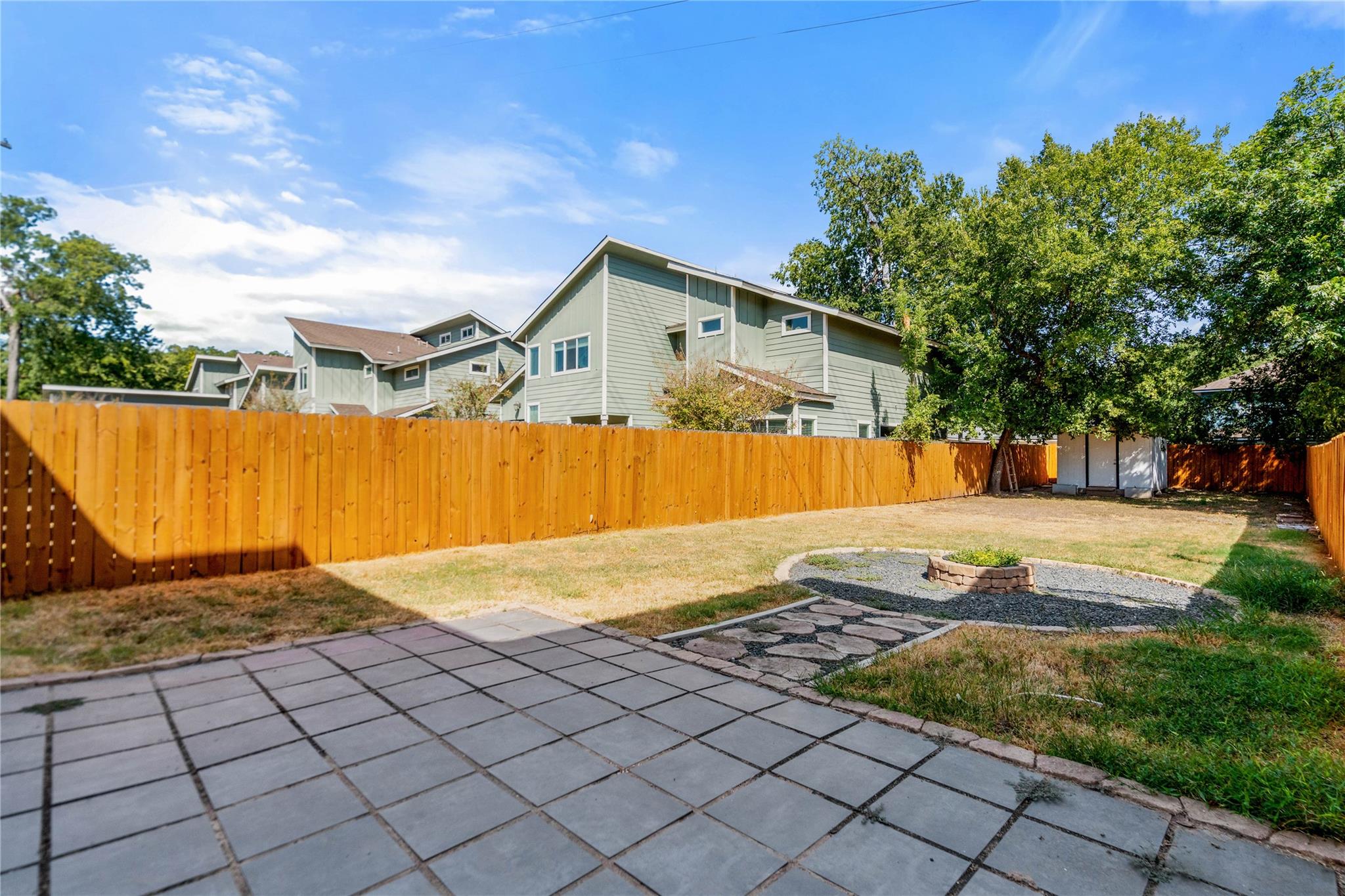 1121 Walton LN #B, Austin, TX 78721