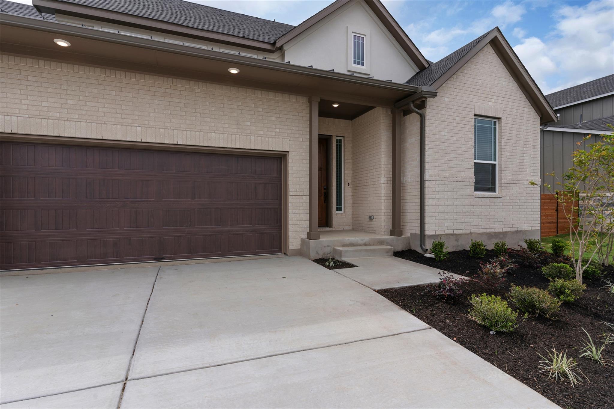 17300 Silverman DR, Pflugerville, TX 78660