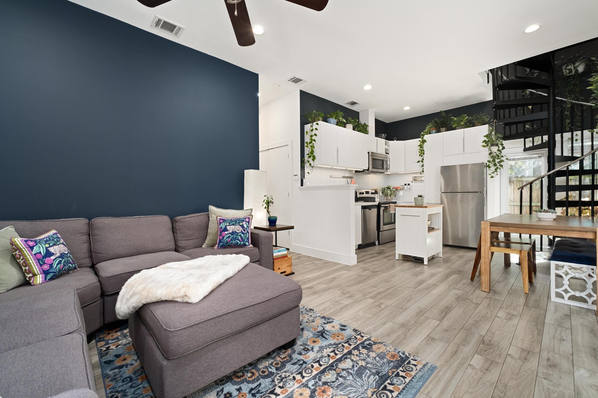 5502 Avenue F #B, Austin, TX 78751