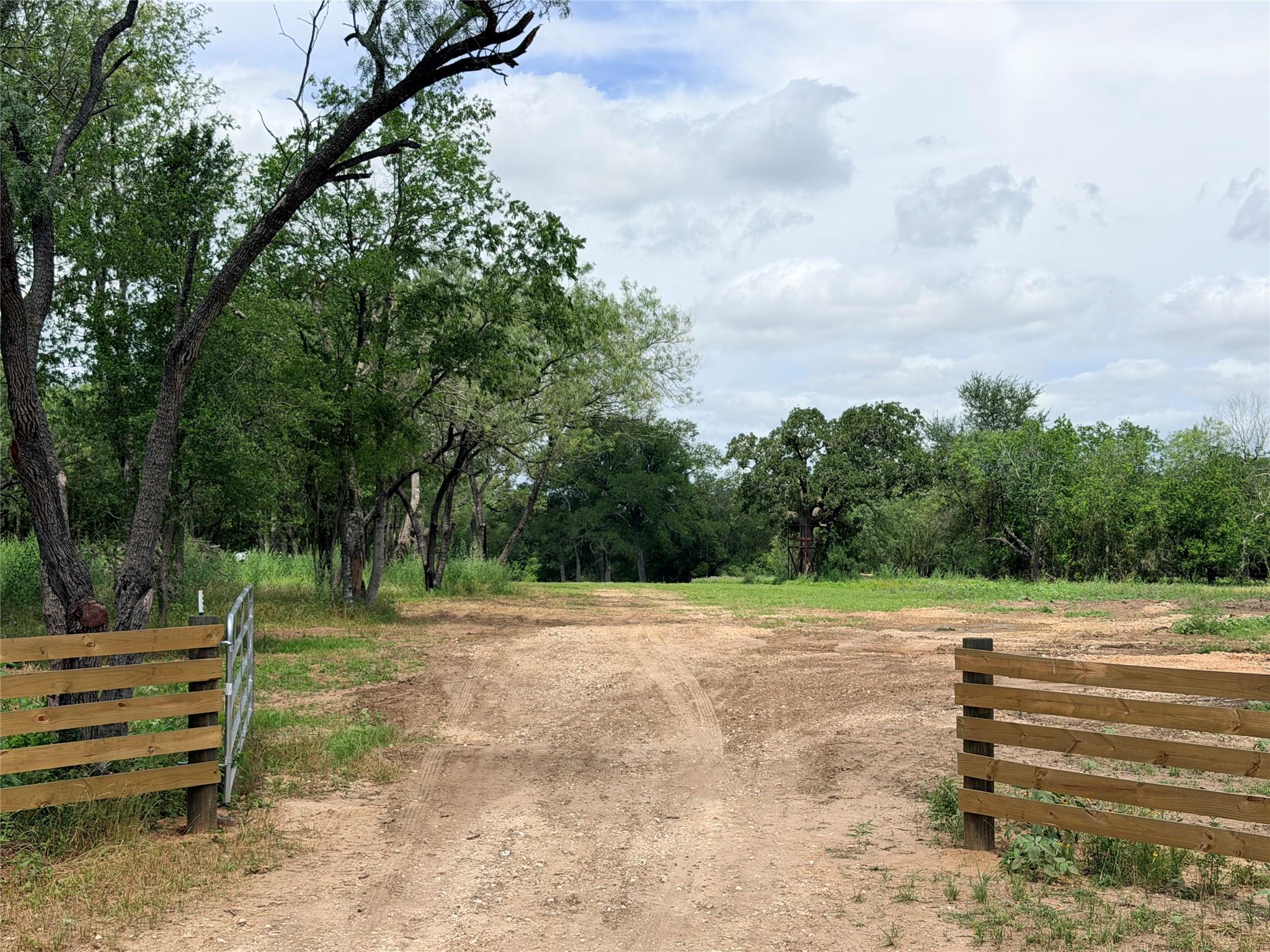 TBD Fm 86 Tract 2 Hw, Luling, TX 78648