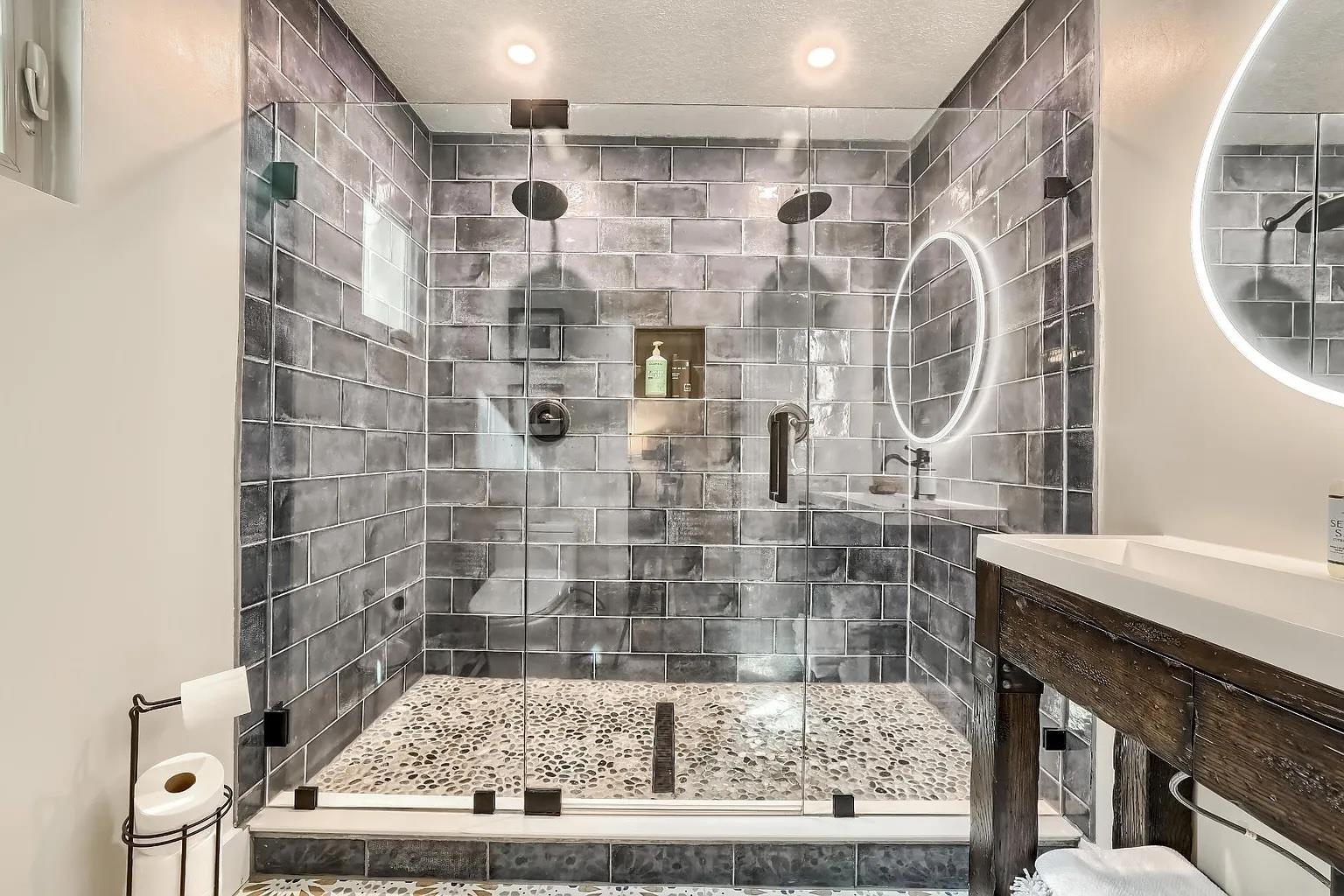 5600 Ledesma RD, Austin, TX 78721
