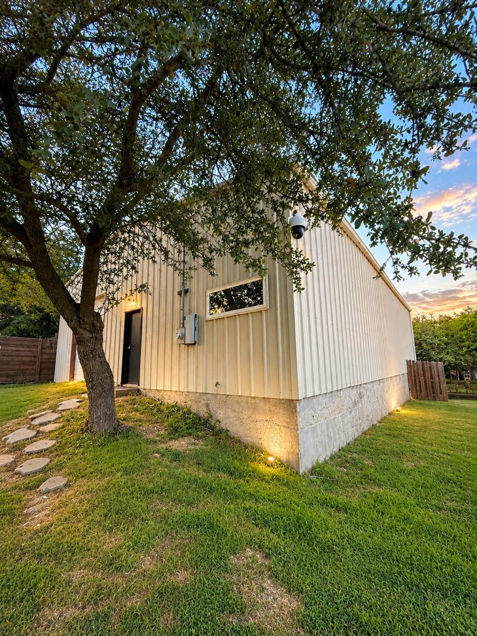 10017 Janet Loop, Dripping Springs, TX 78620
