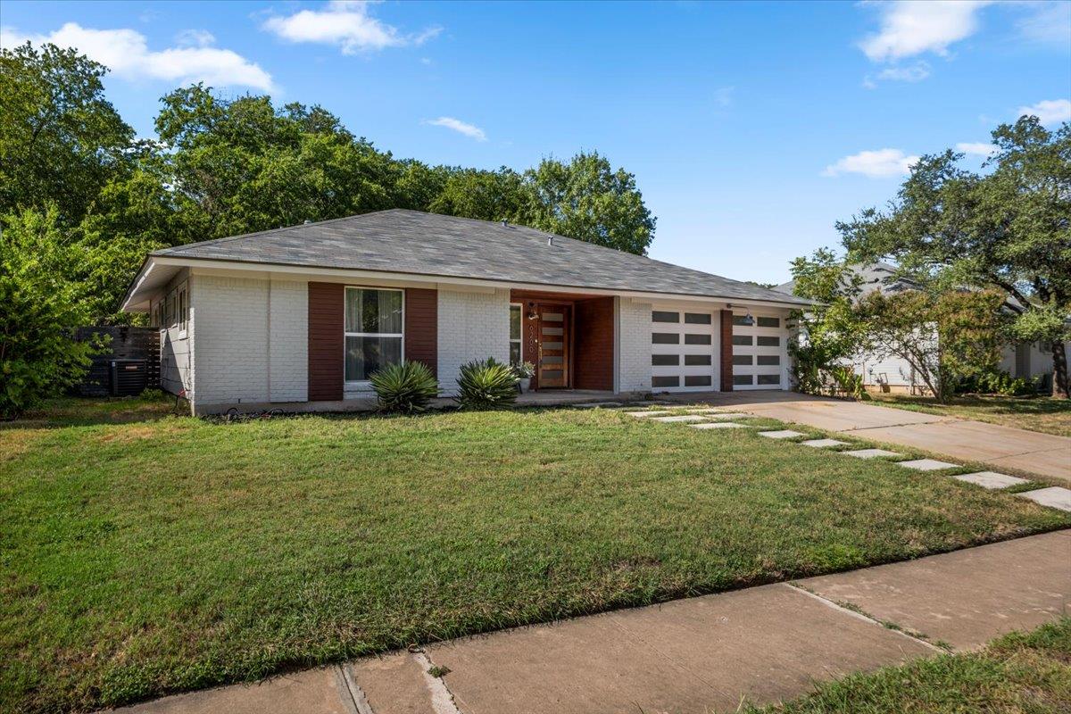 6200 Blarwood DR, Austin, TX 78745