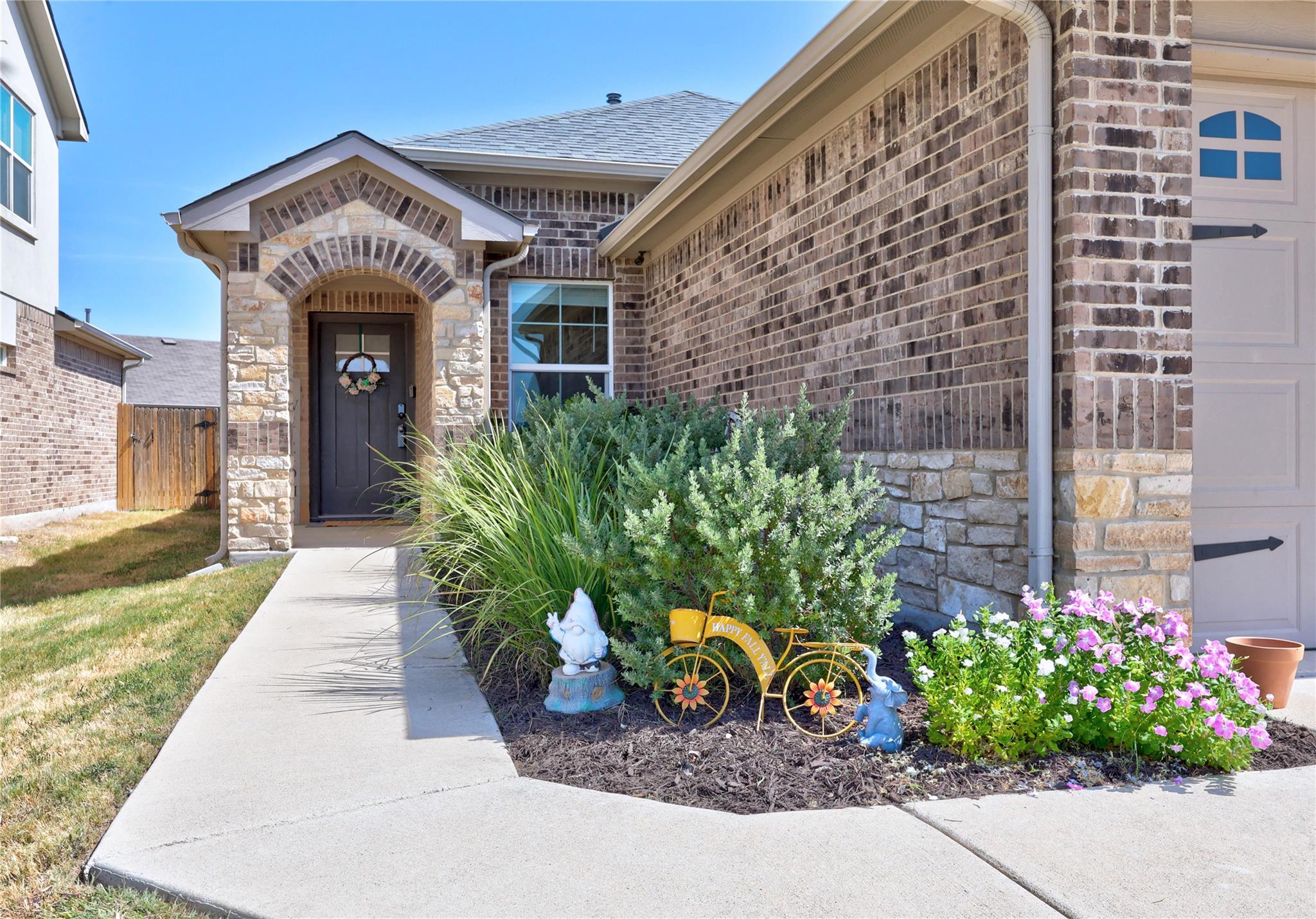 304 Dubina Ave, Georgetown, TX 78626