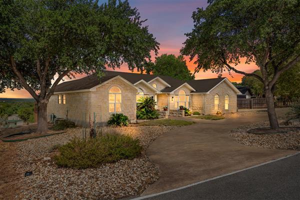 4096 Outpost TRCE, Lago Vista, TX 78645